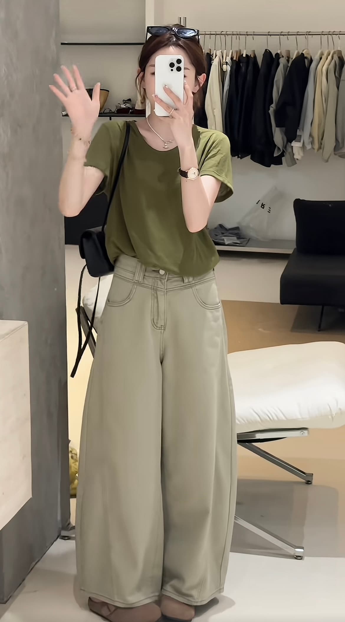 슬림해 보이는 다용도 t 플러스 봄 여름 새로운 한 부서 캐주얼 루즈핏 다용도 패션 미니멀리즘 바지 세트 상세 이미지 2