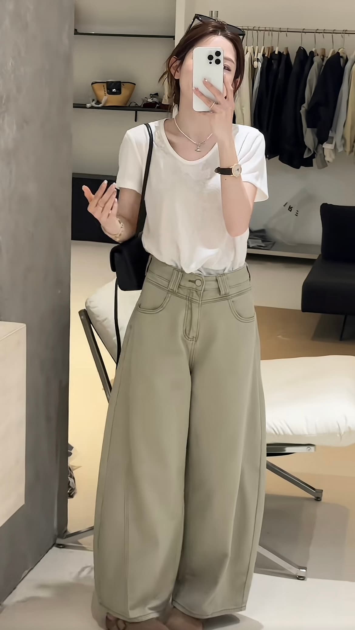 슬림해 보이는 다용도 t 플러스 봄 여름 새로운 한 부서 캐주얼 루즈핏 다용도 패션 미니멀리즘 바지 세트 상세 이미지 4