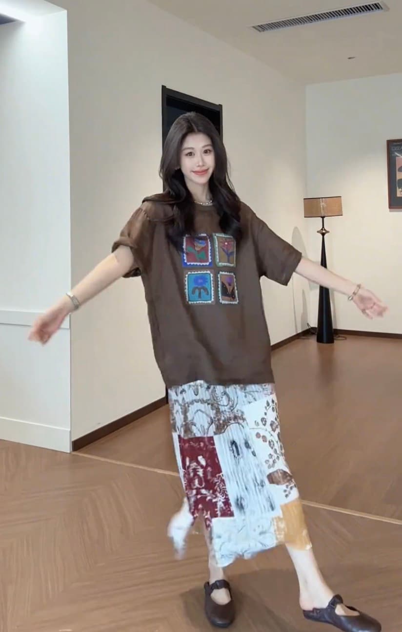 한국 스타일 루즈핏 네 궁전 그리드 만화 다용도 라운드 넥 반팔 고급 예술 레트로 패치워크 꽃무늬 반신 스커트 상세 이미지 1