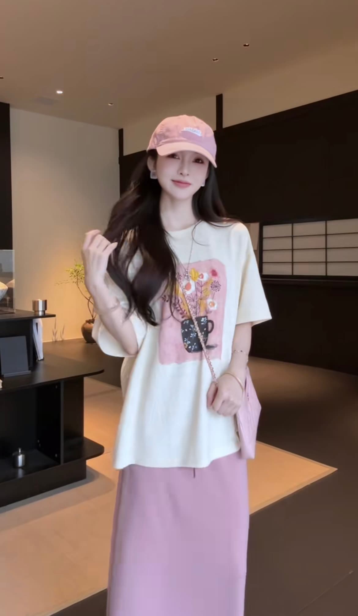 26 여름 쌀 화이트 유화 바람 꽃무늬 프린트 루즈핏 반팔 t 셔츠 플러스 반 스커트 세트 이미지 5