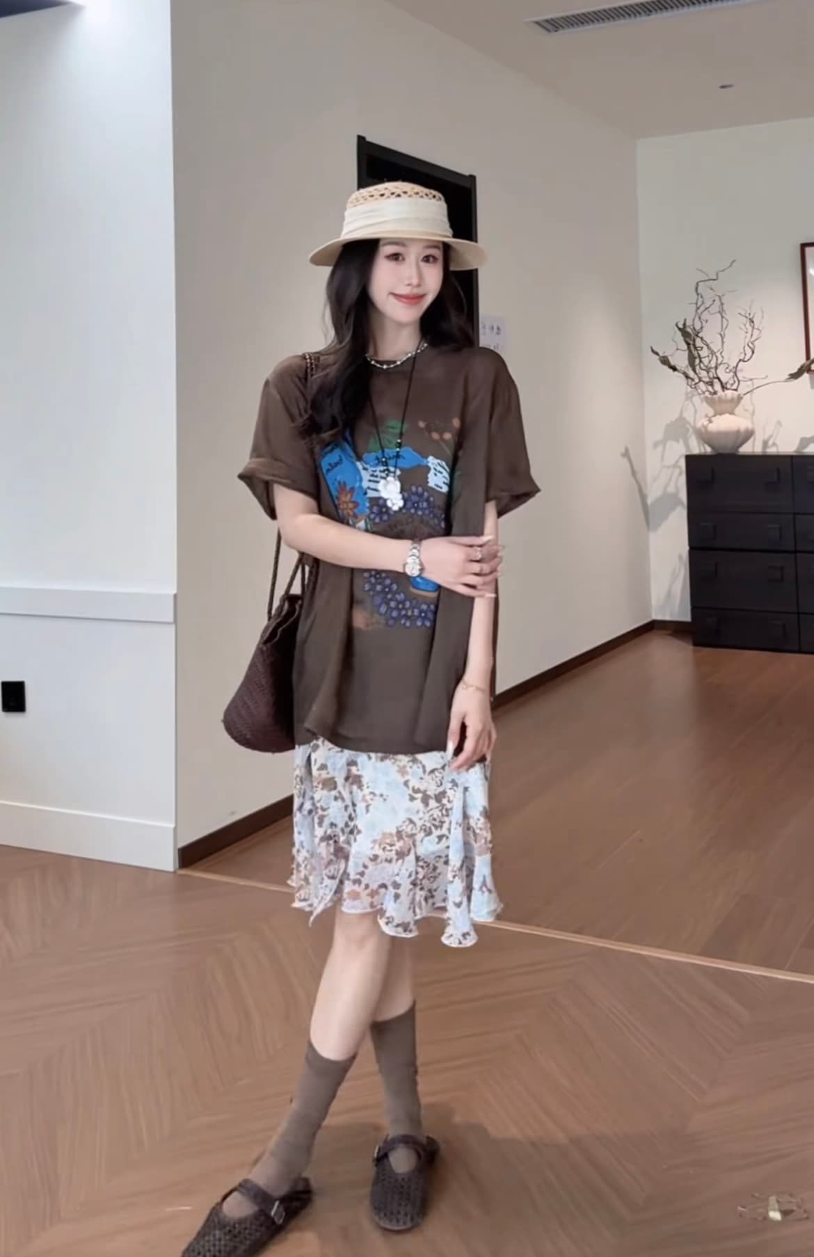 흔들어서 톤 폭발 디자인 센스 패션 프린트 마 재료 반팔 t 플러스 꽃무늬 반 스커트 세트 상세 이미지 1