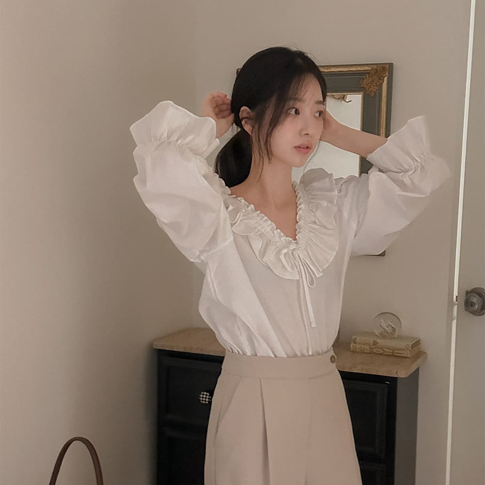 재고 있음 한국 동대문 프랑스식 품격 전후 V넥 레이스업 프릴 나팔 소매 루즈핏 셔츠 맨위 여성 이미지 5