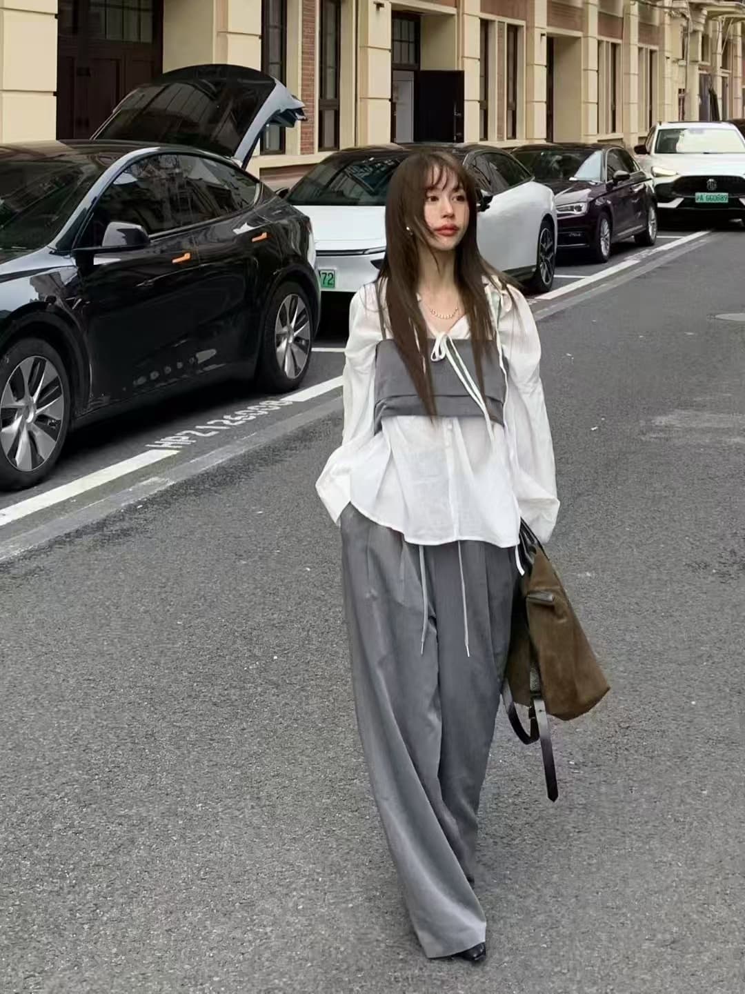 재고 있음 한국 동대문 가을 섹션 낭만적 인 기질 펌프 로프 주름 V넥 레이스업 루즈핏 긴팔 셔츠 맨위 상세 이미지 27