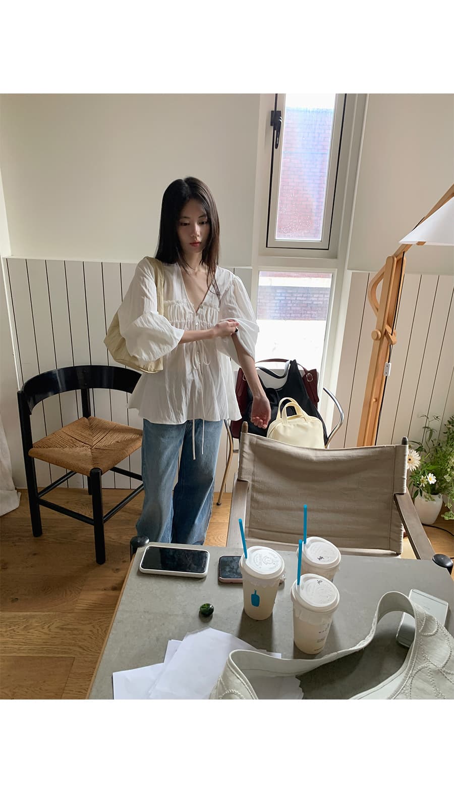 한국 ins 8 월 환영합니다. 가을 진주 암컷 만 단추 주름 V넥 긴팔 끈 셔츠 절묘한 우아함 상세 이미지 5