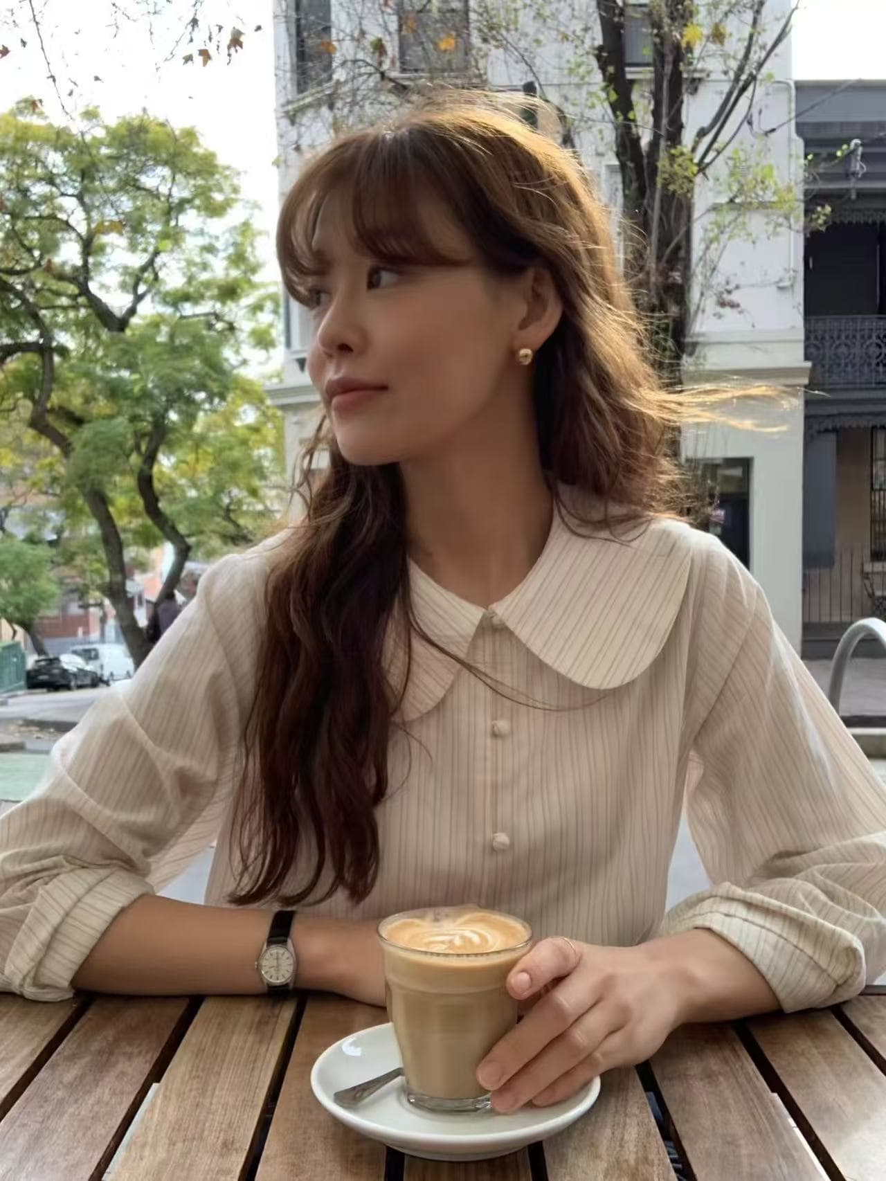 재고 있음 한국 동대문 프랑스식 품격 귀여운 연령 감소 베이비 칼라 스트라이프 루즈핏 캐주얼 긴팔 여성 셔츠