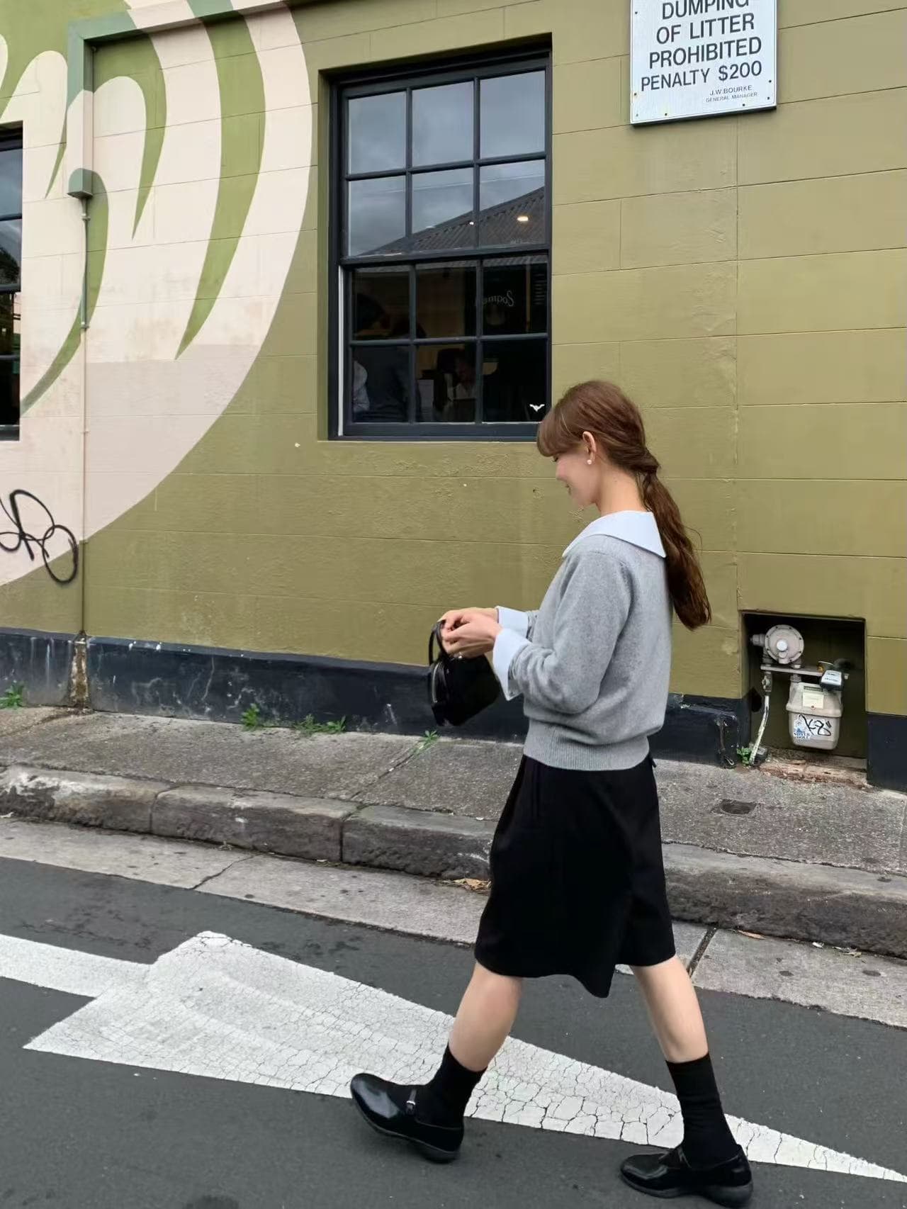 재고 있음 한국 동대문 프랑스식 품격 귀여운 연령 감소 베이비 칼라 스트라이프 루즈핏 캐주얼 긴팔 여성 셔츠 상세 이미지 3