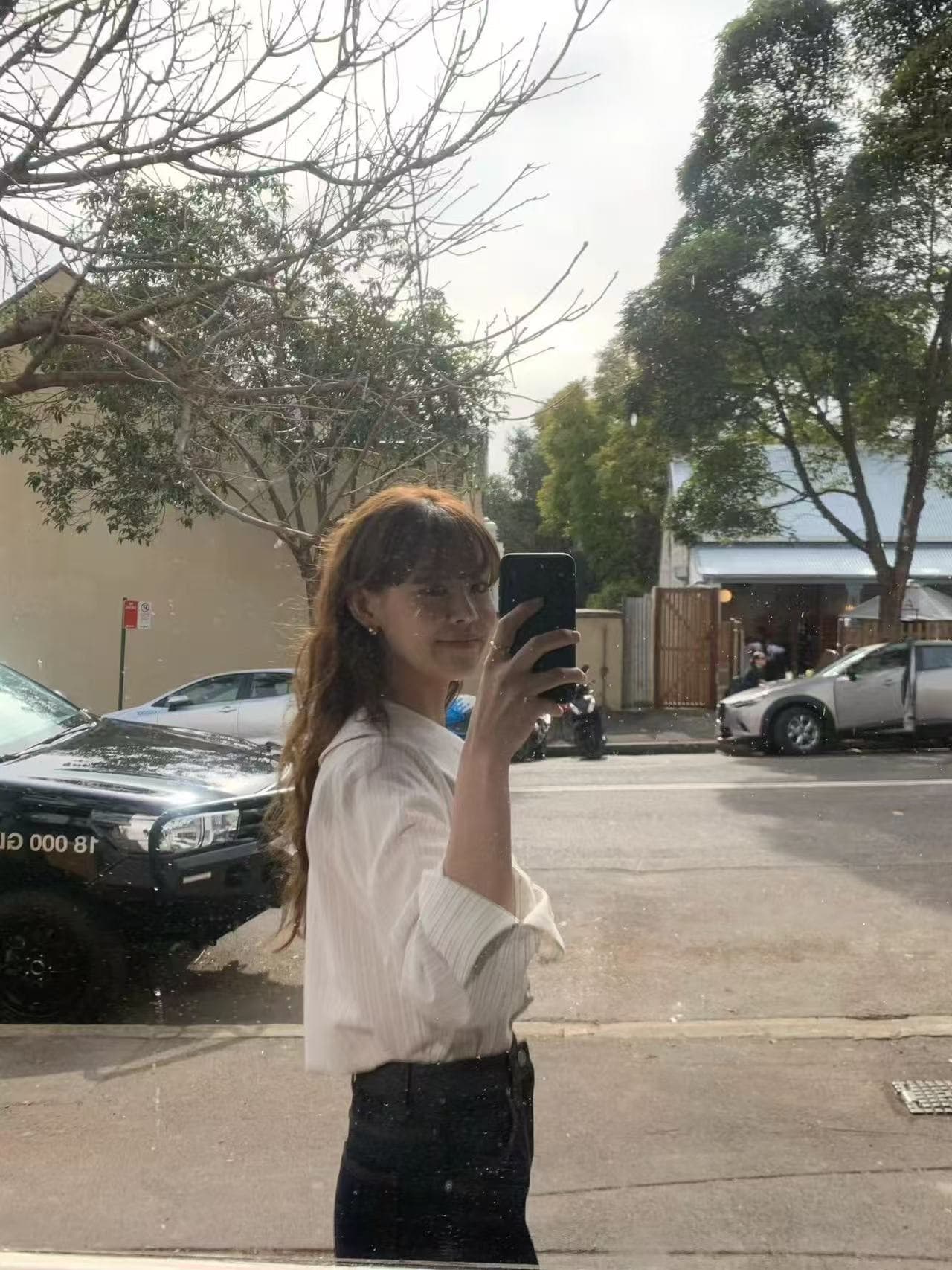 재고 있음 한국 동대문 프랑스식 품격 귀여운 연령 감소 베이비 칼라 스트라이프 루즈핏 캐주얼 긴팔 여성 셔츠 상세 이미지 7