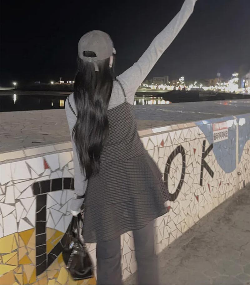 한 부서 chic 레트로 체크무늬 V넥 불규칙 프릴 슬립 여성 드레스 슬림해 보이는 A라인 스커트 이미지 3