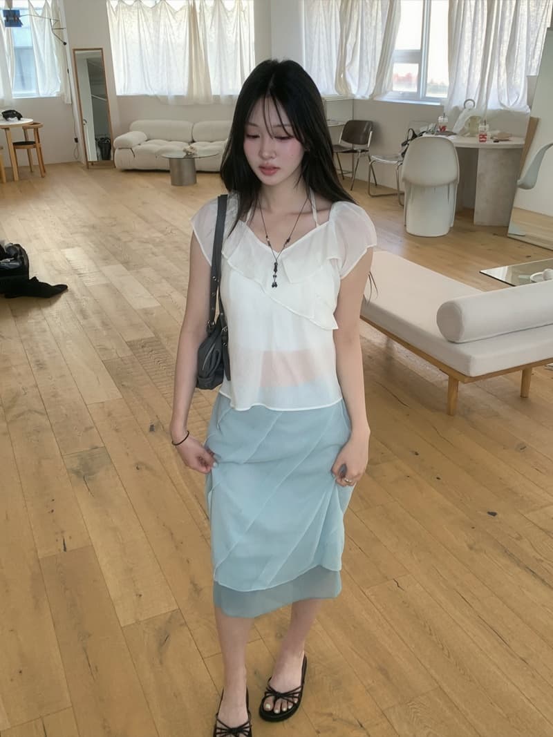 한 부서 행침 목 V넥 프릴 쉬폰 블라우스 허리 수축 쇼트 스타일 레이스업 반팔 맨위 여성 상세 이미지 4