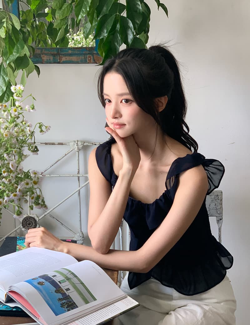 한 부서 불규칙 프릴 행침 목 슬립 몸매 가꾸기 쇼트 스타일 민소매 순수한 욕망 작은 조끼 상세 이미지 20