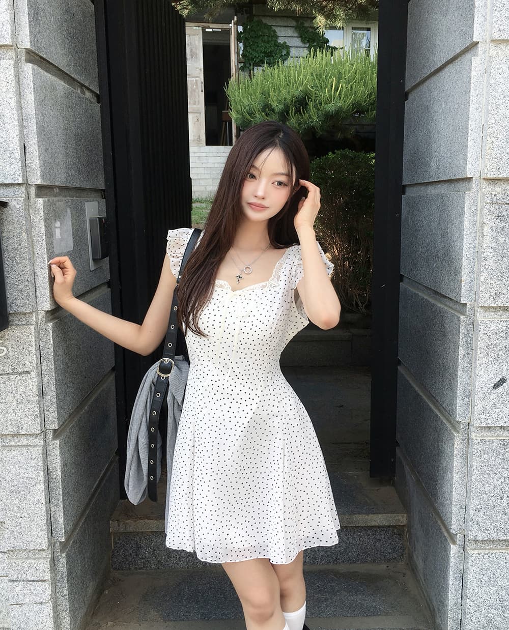 한 부서 레이스 레이스 도트 무늬 작은 검은 드레스 프릴 작은 키 쇼트 스타일 드레스 상세 이미지 7