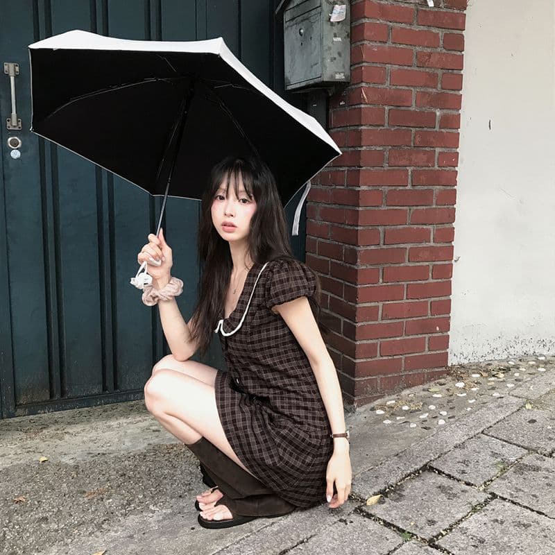 한 부서 레트로 체크무늬 거품 소매 드레스 레이스 레이스 u 칼라 허리 수축 플리츠 미니 스커트 상세 이미지 8