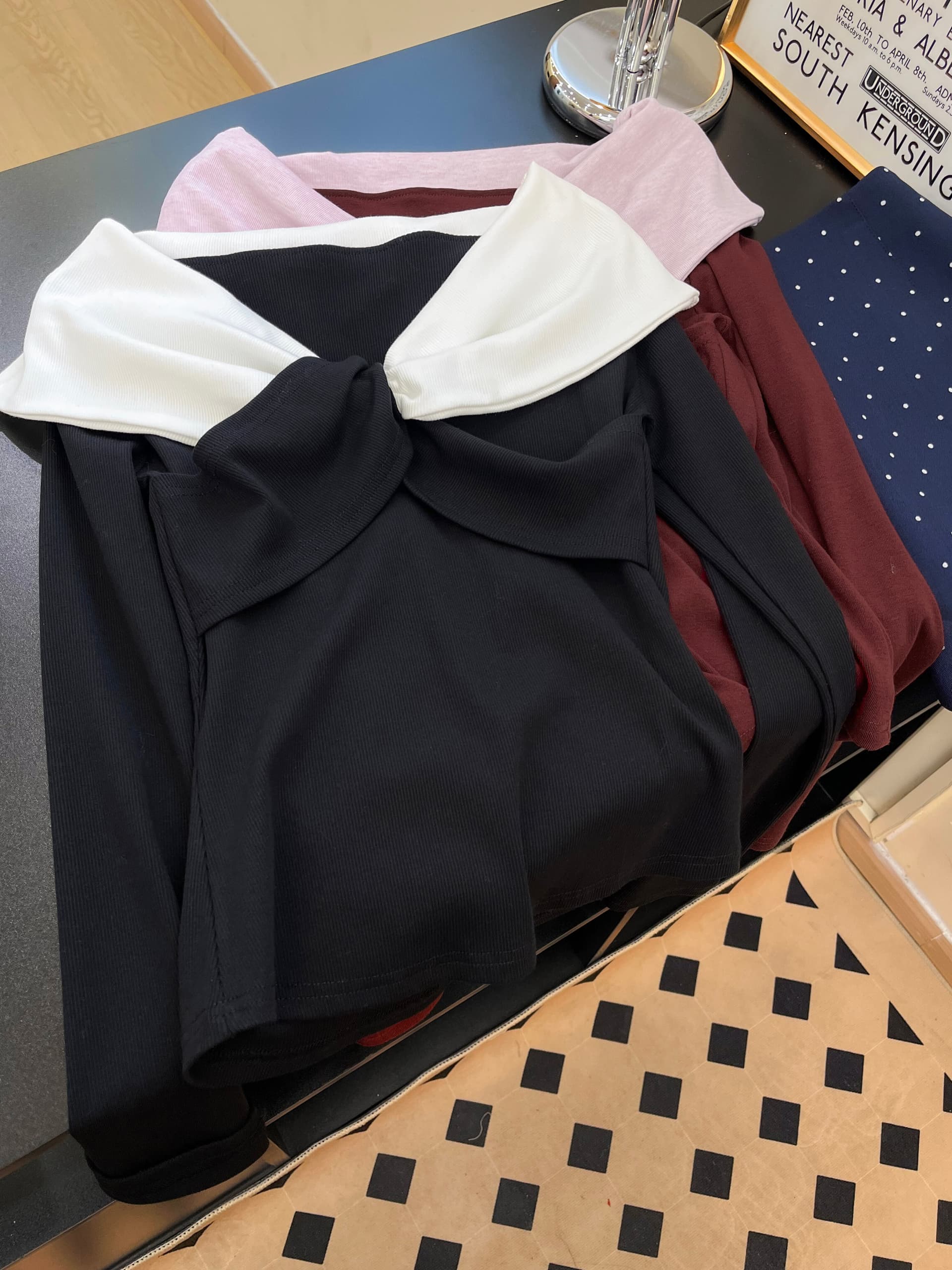 실사 가을 겨울 작은 대중 디자인 센스 품격 맨위 한 부서 chic Chic 외국 가스 연령 감소 오프숄더 티셔츠 상세 이미지 12