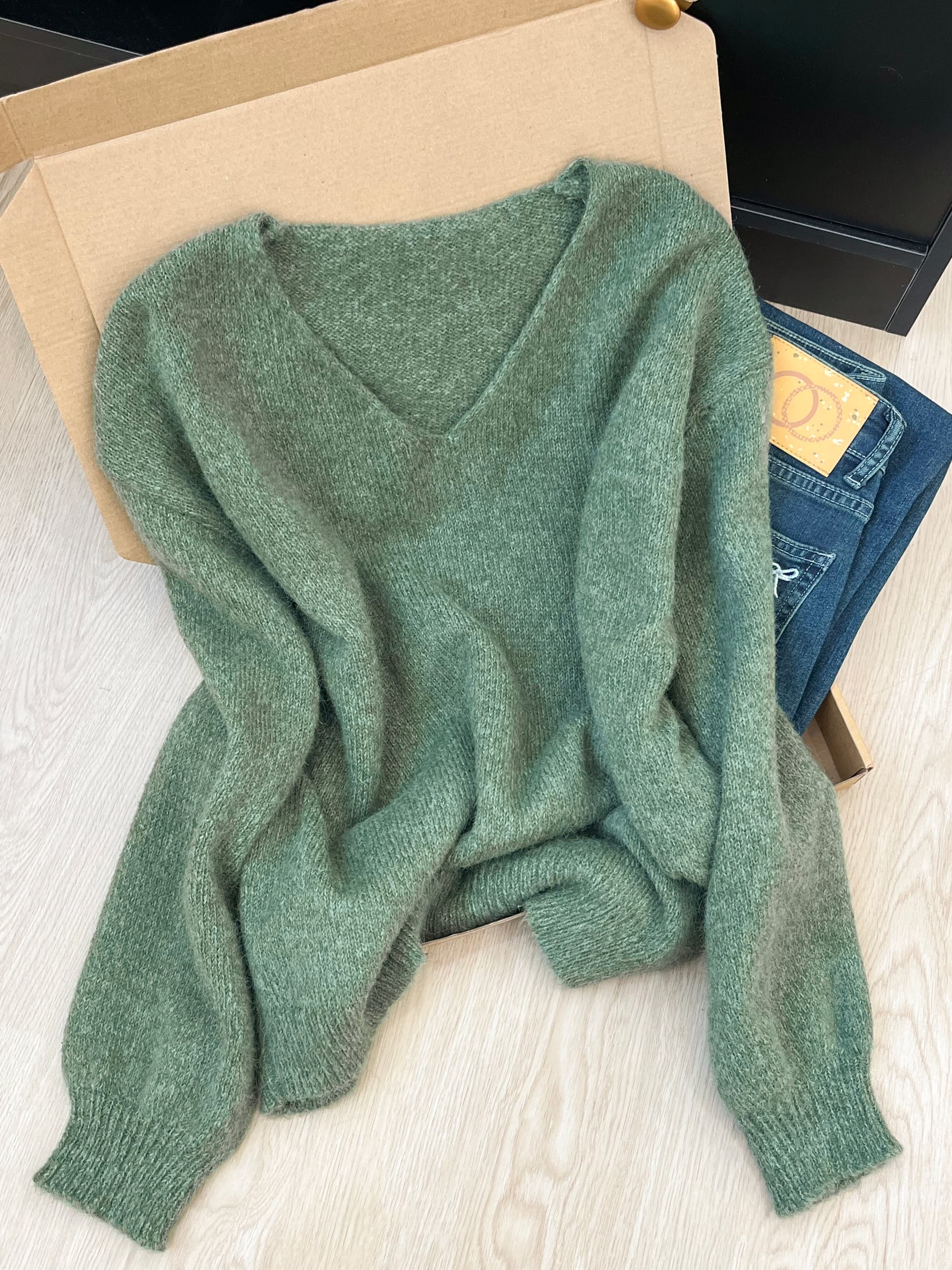 실사 부드러운 찹쌀 착용 가져 가라. 녹색 풀오버 V넥 여성 가을 겨울 느긋한 루즈핏 수 있습니다. 외출용 인사이드 가져 가라. 니트 맨위 상세 이미지 7