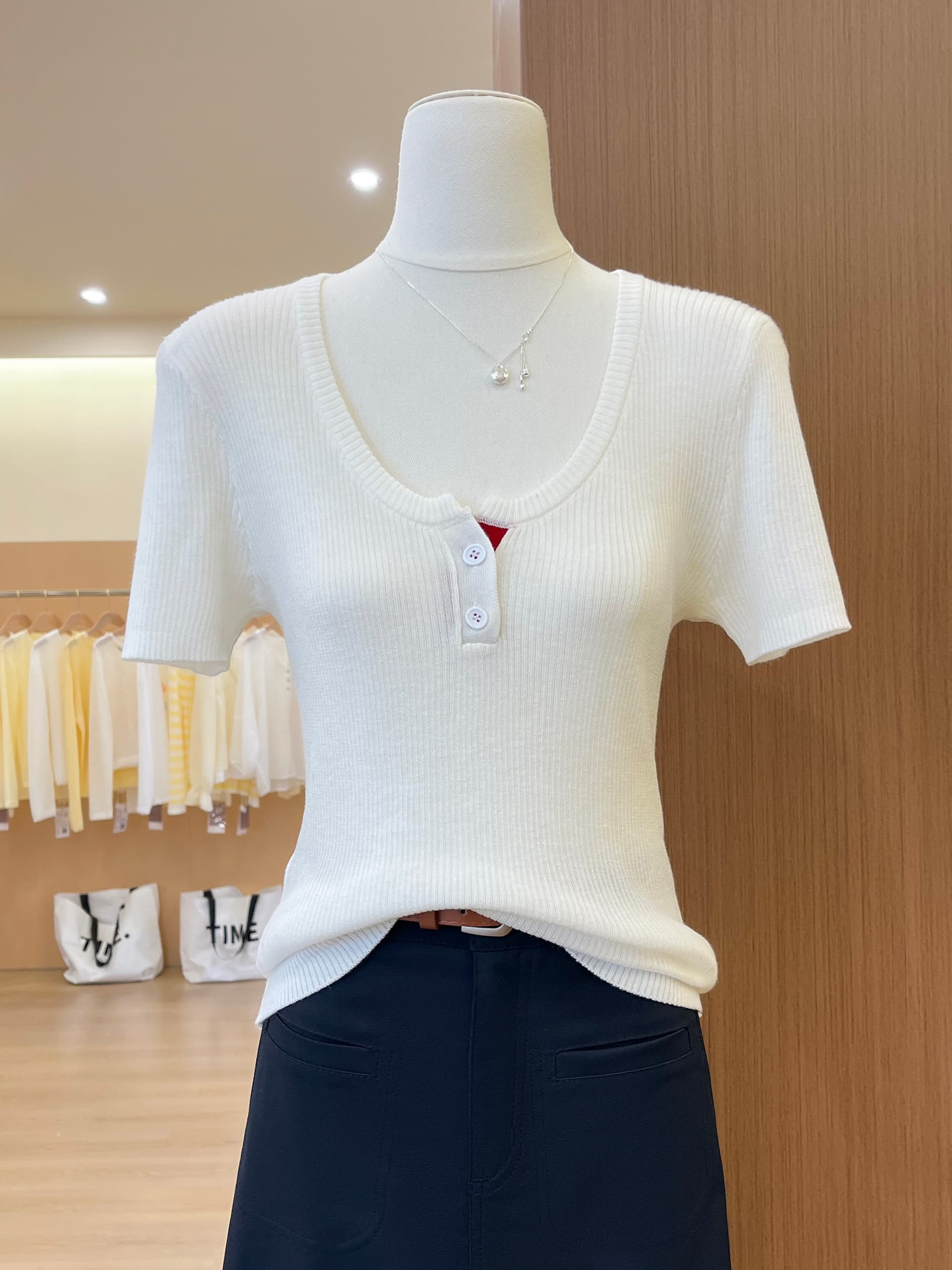 실사 고차 ~까지 제인 구덩이 기사 배색 품격 긍정적 인 어깨 몸매 가꾸기 티셔츠 니트 반팔 맨위 이미지 3