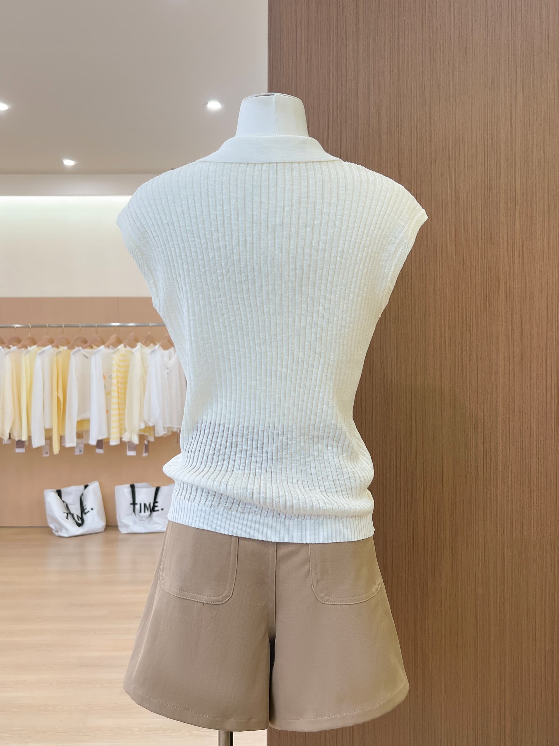 실사 니트 polo 칼라 구덩이 기사 민소매 조끼 여성 2026 여름 새로운 몸매 가꾸기 슬림해 보이는 품격 맨위 상세 이미지 11