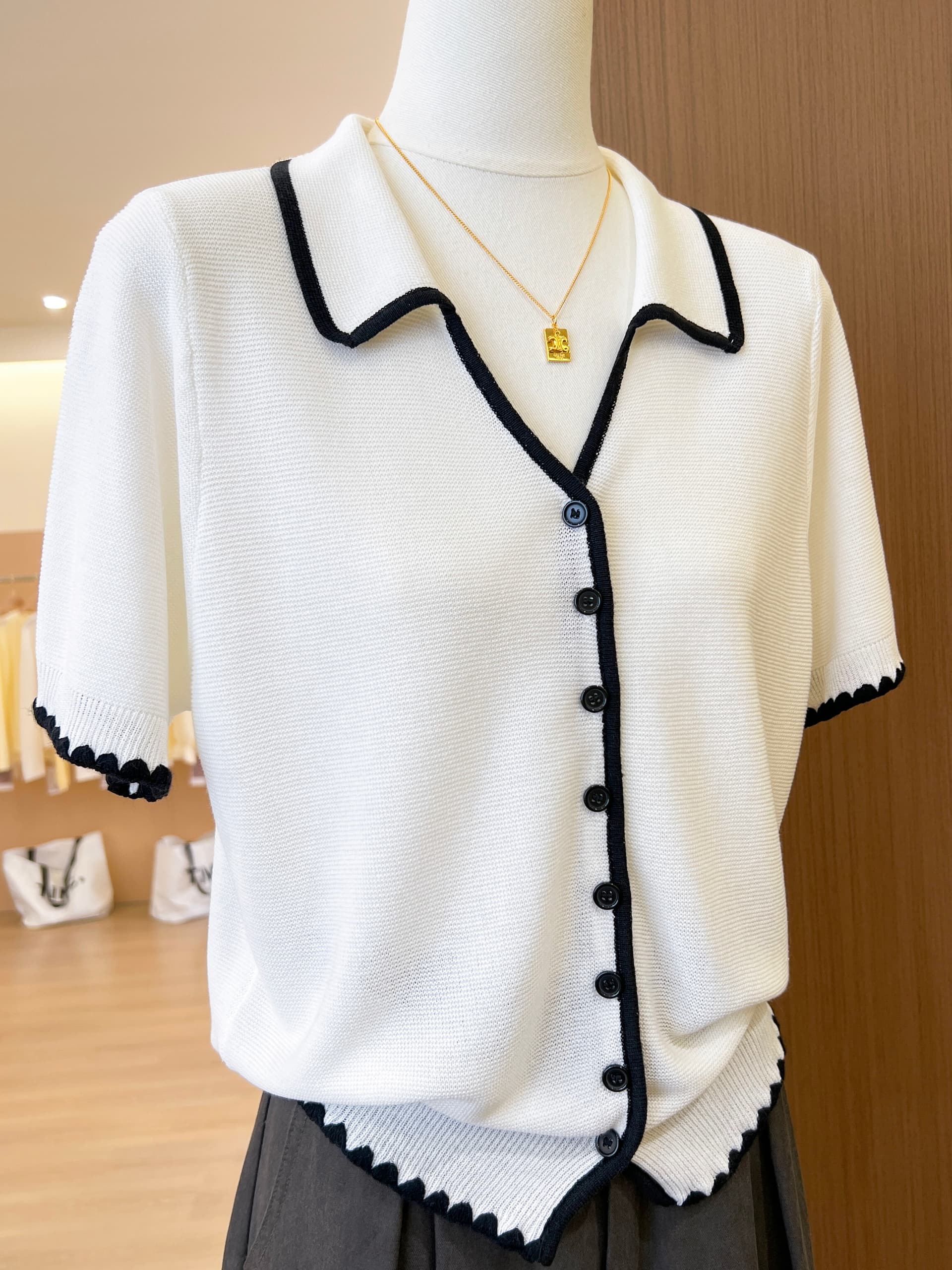 실사 한 부서 POLO 칼라 회색 반팔 얼음 실크 니트 오픈 가디건 여성 여름 다용도 고유 한 맨위 상세 이미지 9