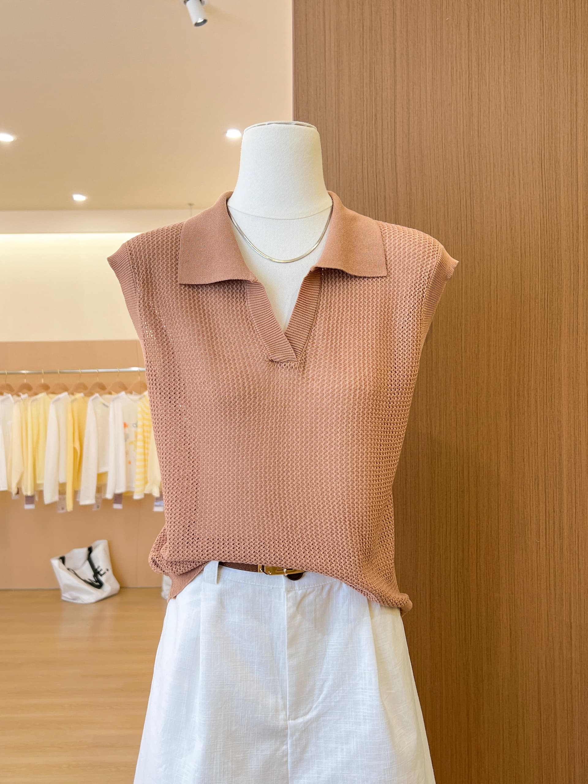 실사 POLO 칼라 홀로우 아웃 조끼 티셔츠 여성 여름 오래된 돈 바람 느긋한 루즈핏 미니멀리즘 어깨 V넥 민소매 맨위 이미지 5