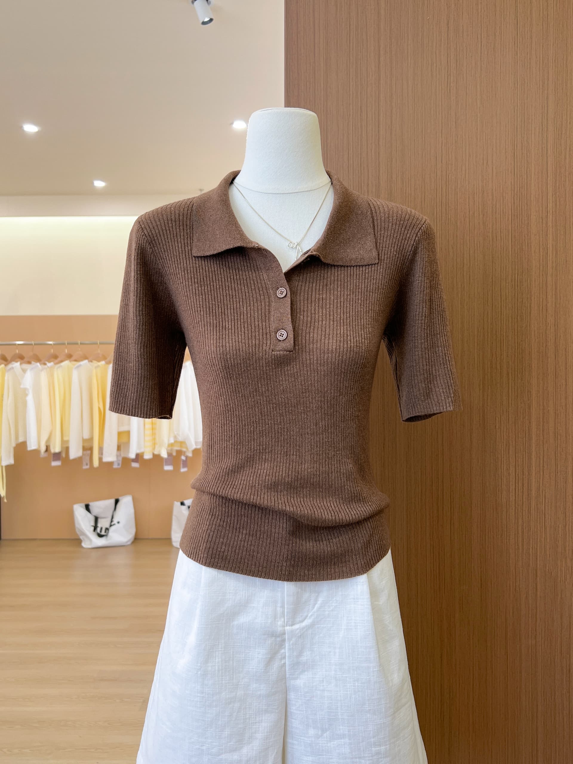 실사 복잡한 고대 돈 바람 커피 색상 POLO 칼라 구덩이 기사 니트 스웨터 티셔츠 여성 여름 캐주얼 다용도 폴로 칼라 맨위 상세 이미지 15