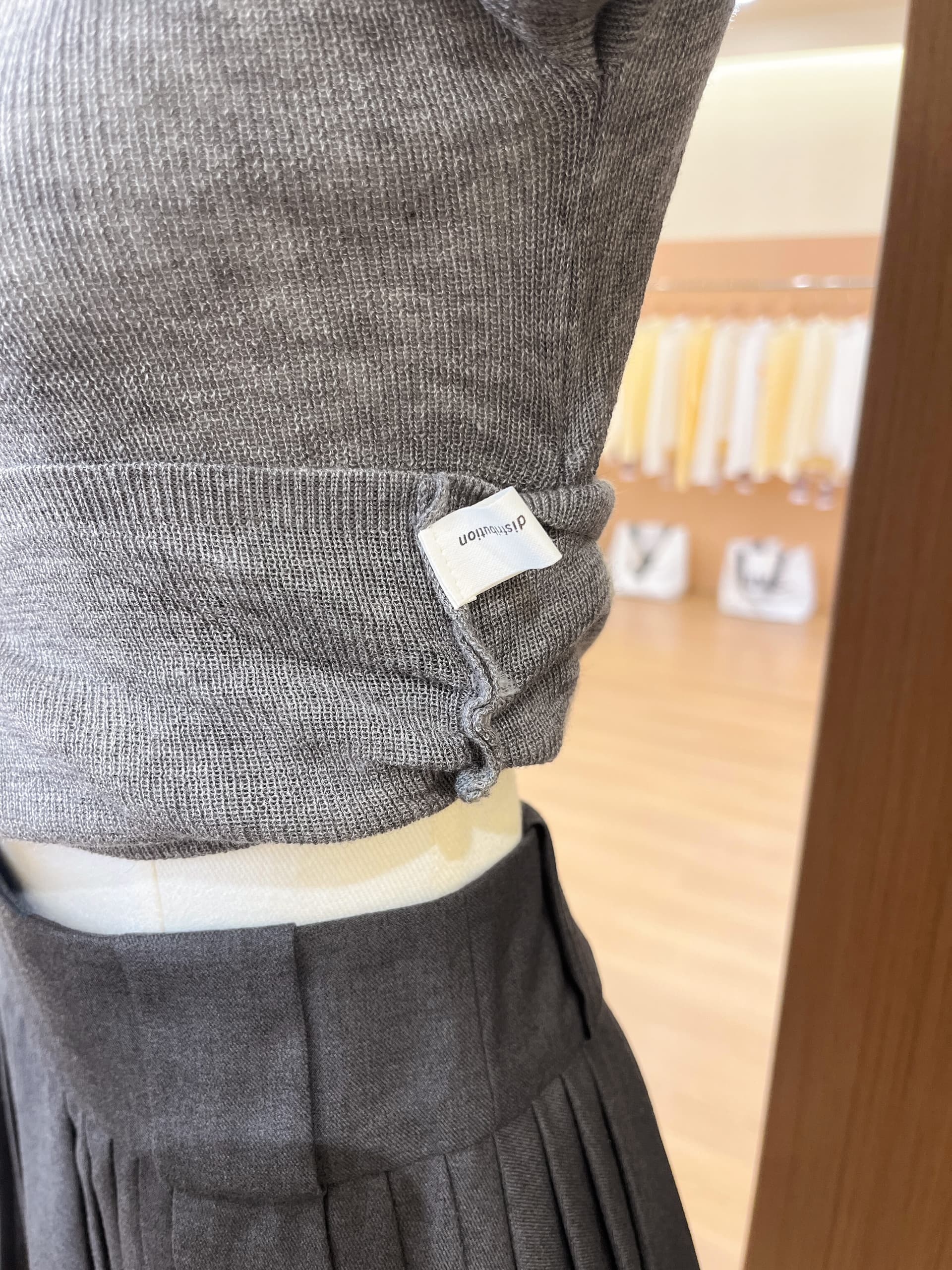 실사 라운드 넥 펌프 Pleat 다용도 패션 순수한 욕망 쇼트 스타일 몸매 가꾸기 슬림해 보이는 니트 스웨터 여성 티셔츠 맨위 상세 이미지 10