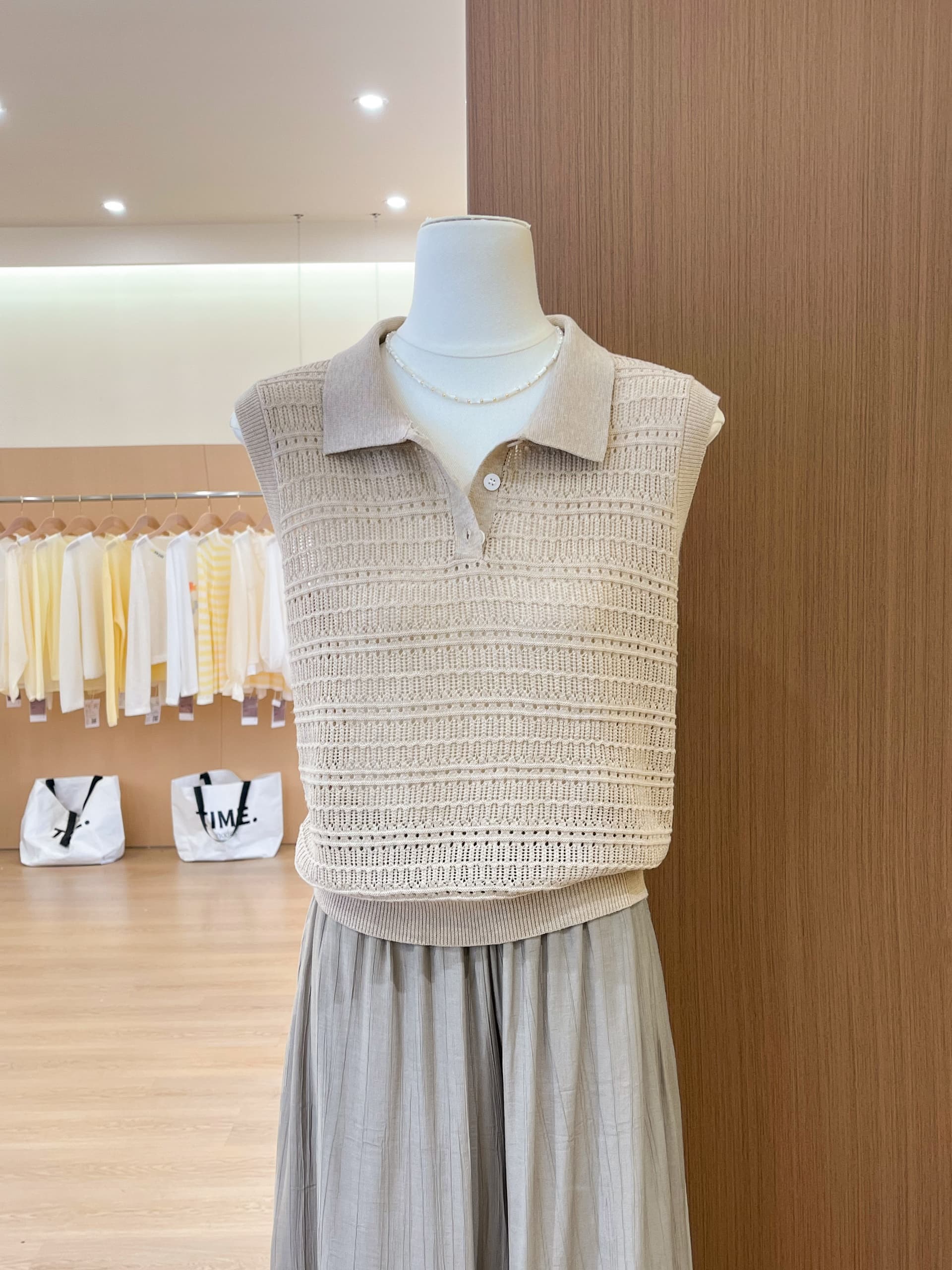 실사 오래된 돈 바람 POLO 칼라 홀로우 아웃 얼음 실크 니트 조끼 여성 여름 민소매 어깨 맨위 상세 이미지 3