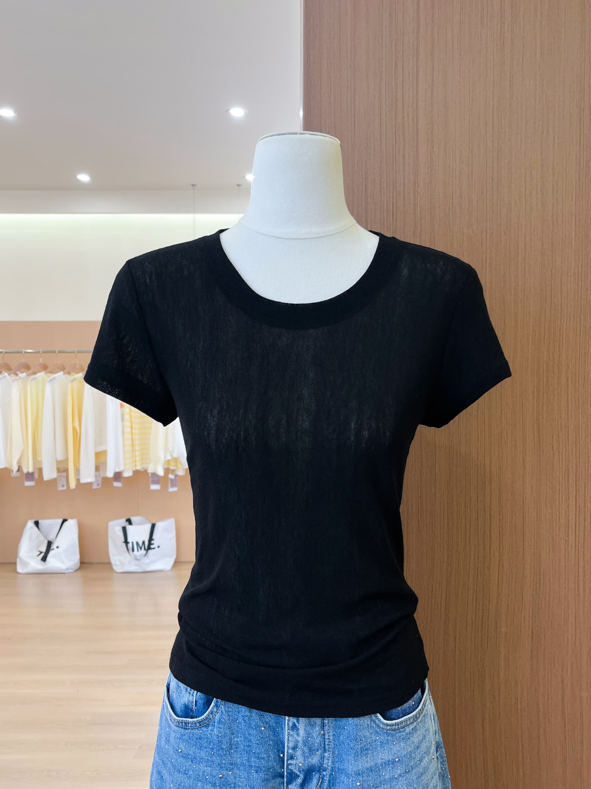 실사 독립적 인 스페셜 조각 뒤로 홀로우 아웃 작은 셔츠 펌프 Pleat 반팔 티셔츠 여성 의류 여름 외국 가스 고귀한 맨위 상세 이미지 13