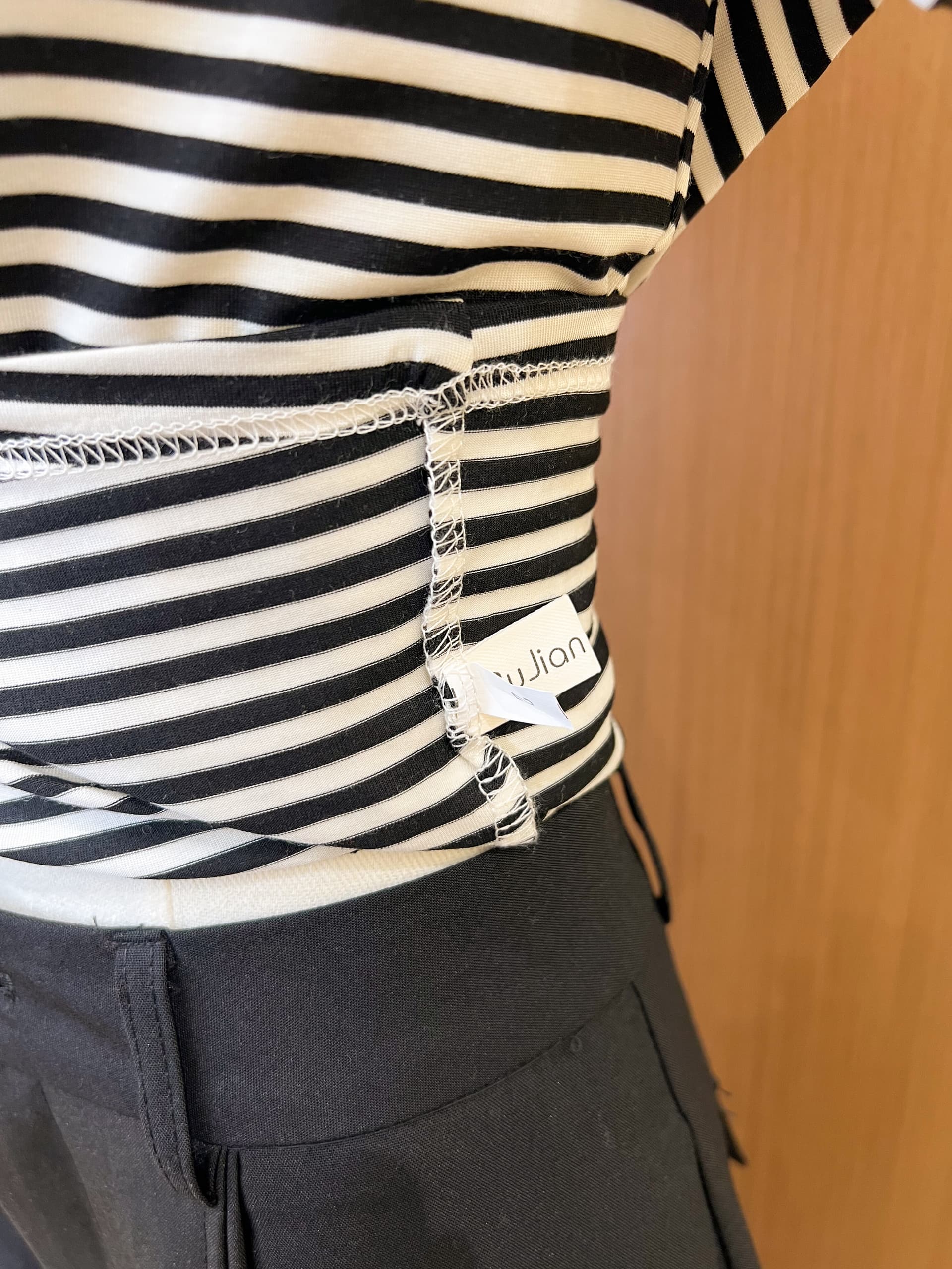 실사 흑백 줄무늬 광장 칼라 연꽃 잎 반팔 티셔츠 여성 여름 프랑스식 꼬집기 허리 아름다운 작은 맨위 한 부서 착용 가져 가라. 상세 이미지 10