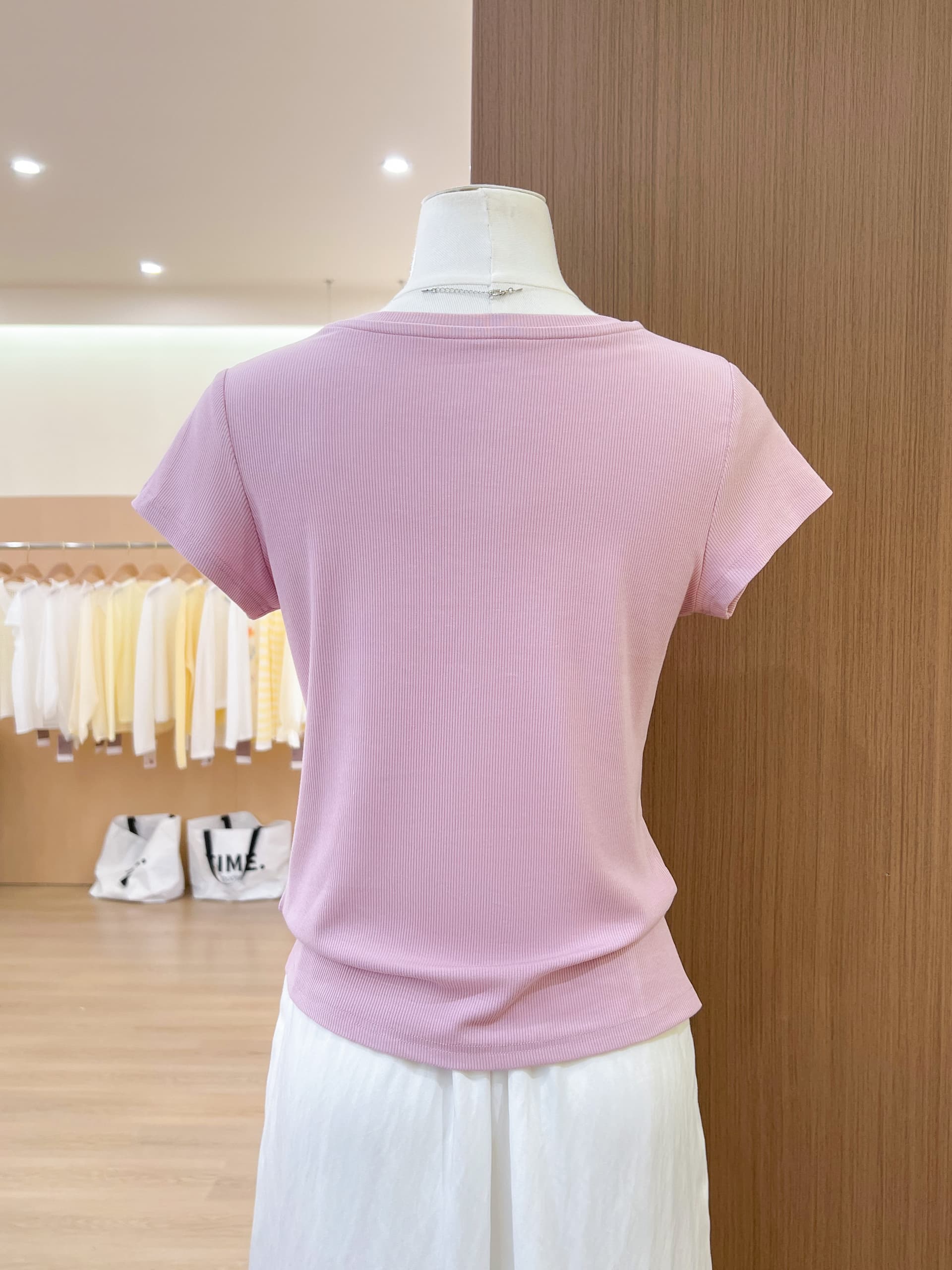 실사 도파민 단색 긍정적 인 어깨 u 칼라 반팔 여성 티셔츠 여름 몸매 가꾸기 슬림해 보이는 한 부서 chic Chic 작은 맨위 상세 이미지 9