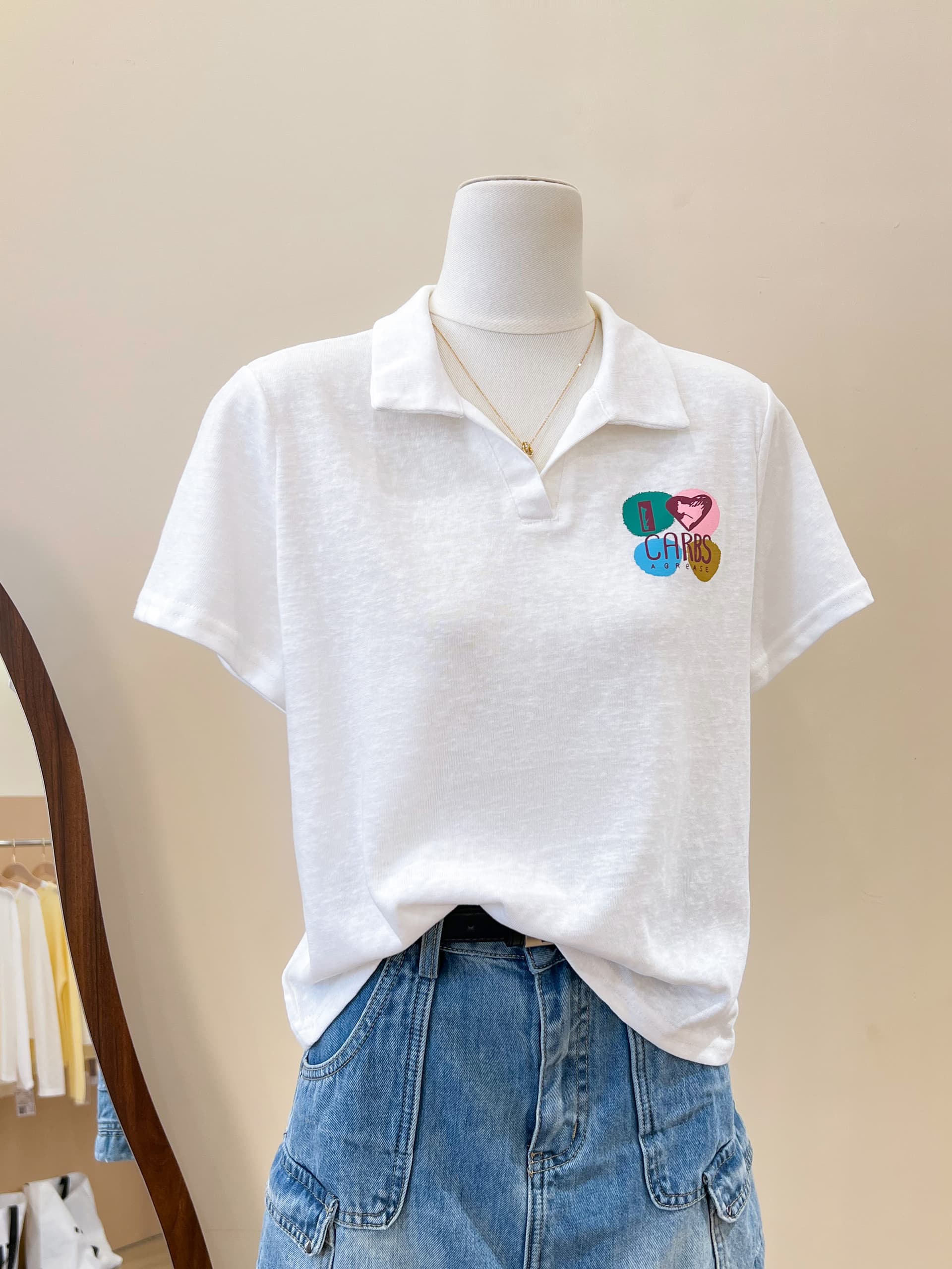 실사 POLO 칼라 유럽 역 폭발 반팔 티셔츠 여성 여름 화이트 프린트 디자인 센스 맨위 상세 이미지 4
