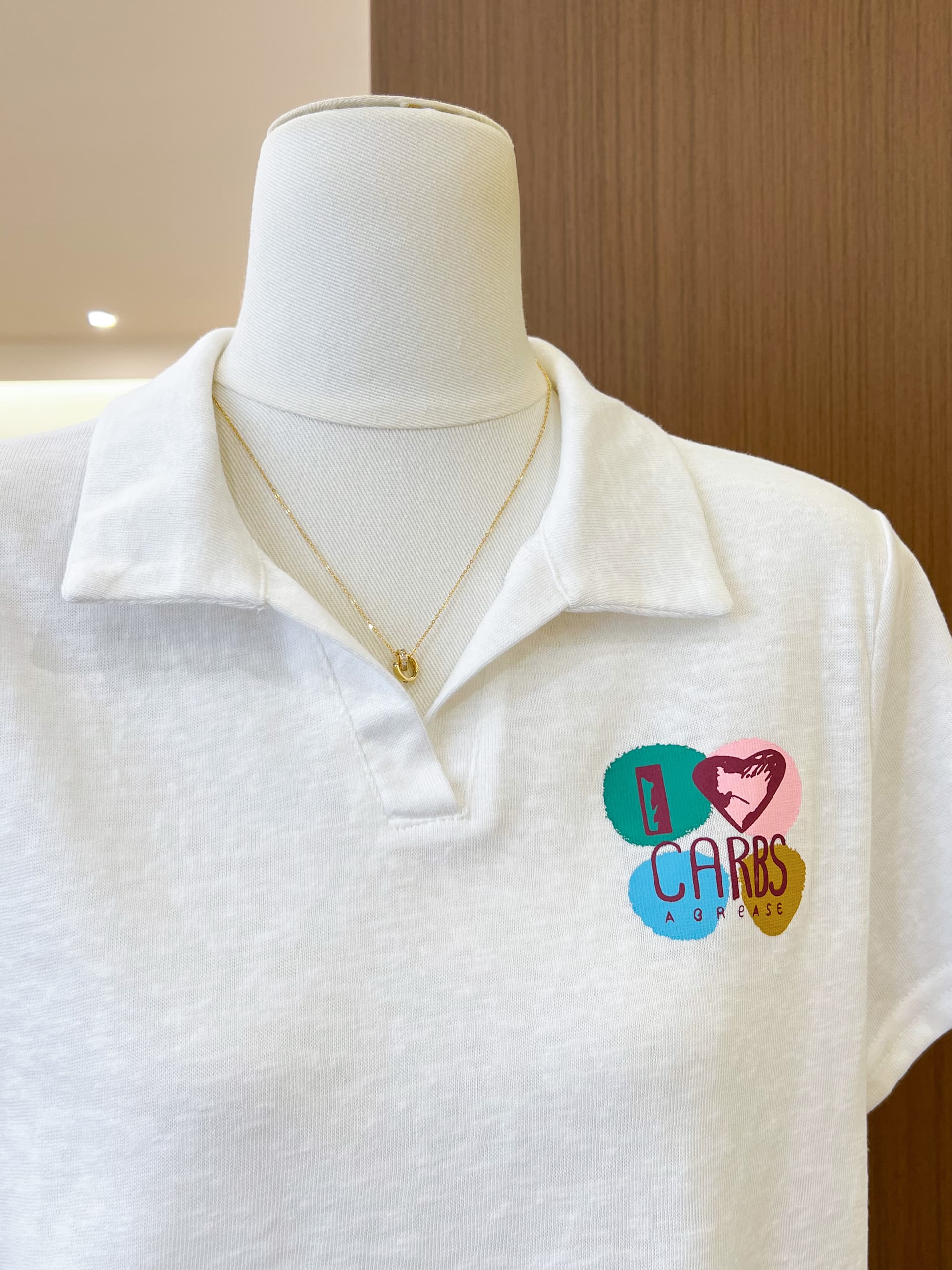 실사 POLO 칼라 유럽 역 폭발 반팔 티셔츠 여성 여름 화이트 프린트 디자인 센스 맨위 상세 이미지 7