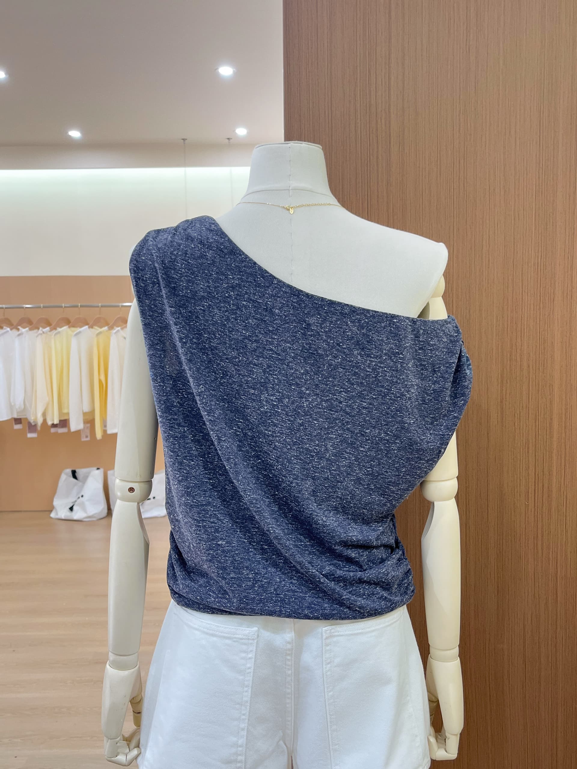 실사 한 부서 비틀림 보트넥 오프숄더 민소매 티셔츠 여성 여름 패션 다용도 불규칙 핫걸 작은 맨위 이미지 5