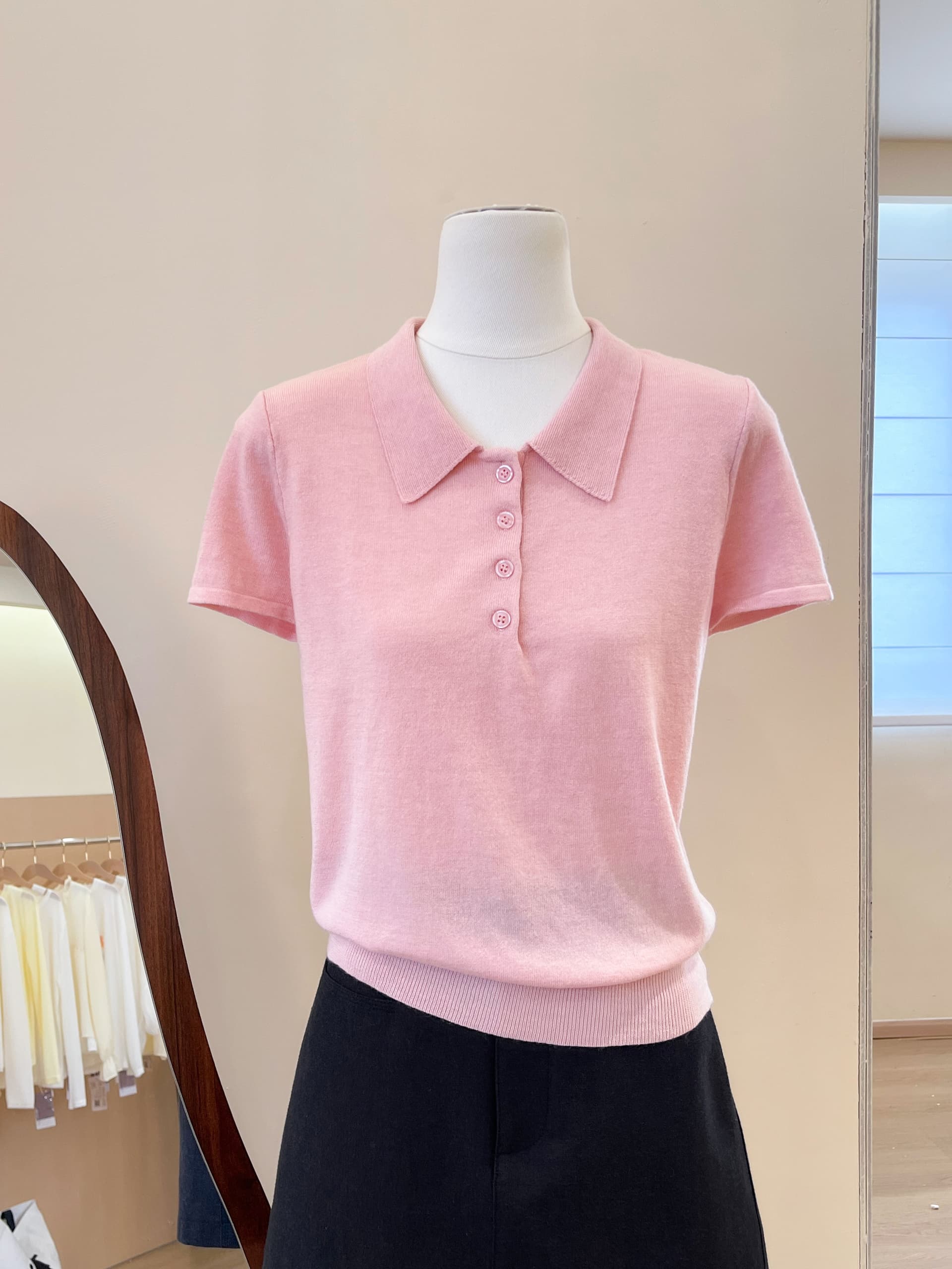 실사 질감 대법원 폴로 칼라 polo 반팔 슬림해 보이는 얇은 스타일 맨위 상세 이미지 4