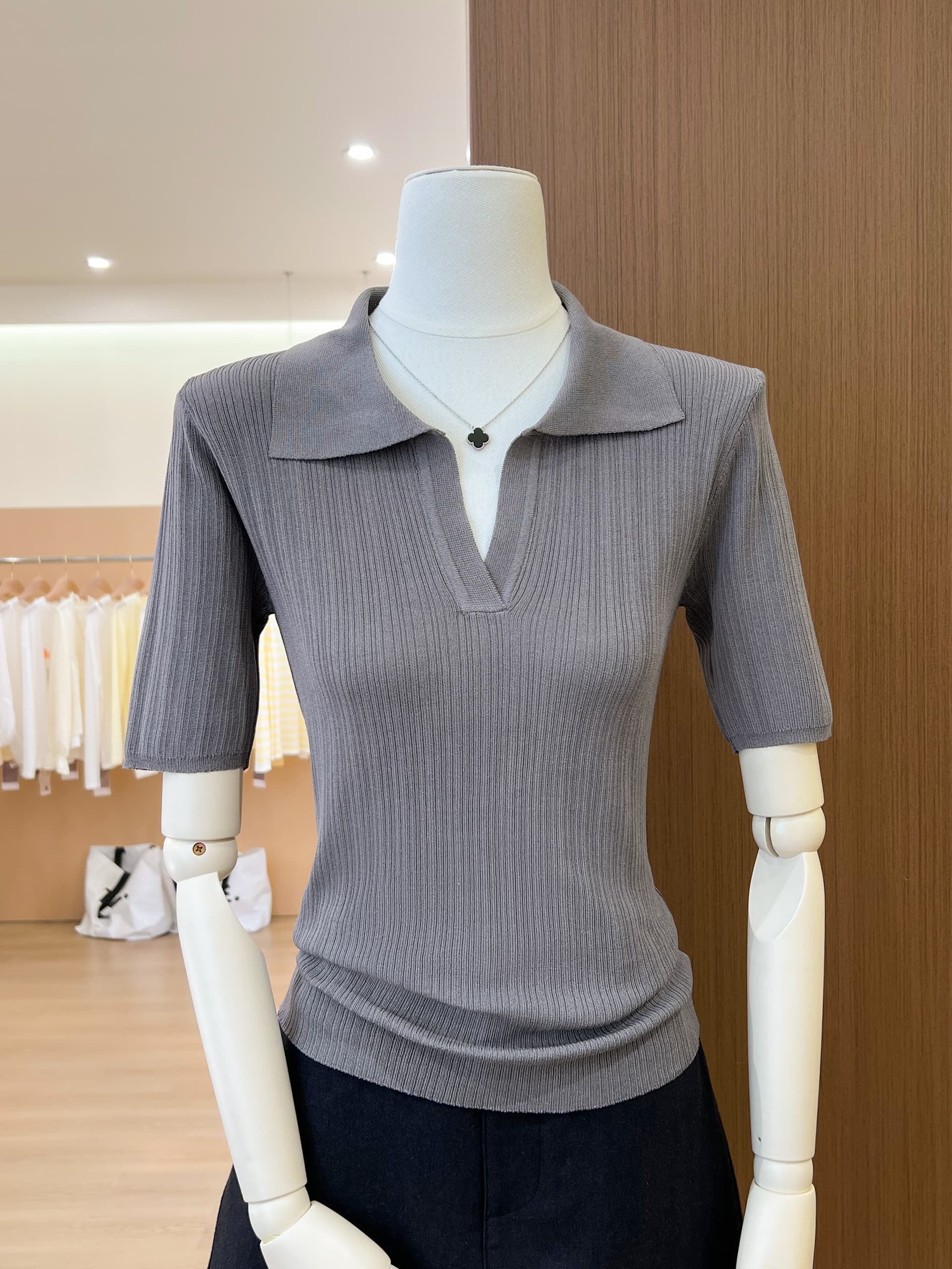 실사 봄 여름 POLO 칼라 V넥 니트 반팔 티셔츠 여성 상세 이미지 6