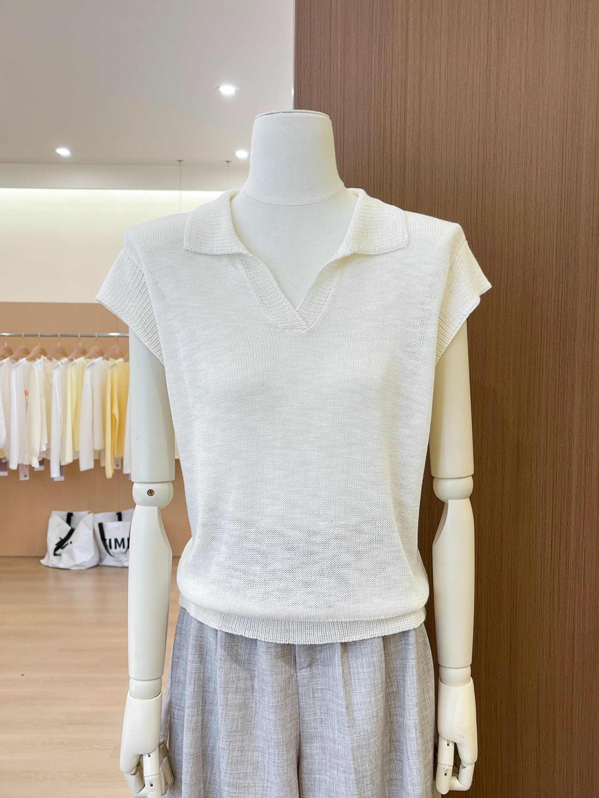 실사 한 부서 미니멀리즘 POLO 칼라 니트 조끼 여성 여름 몸매 가꾸기 슬림해 보이는 패션 어깨 맨위 상세 이미지 3