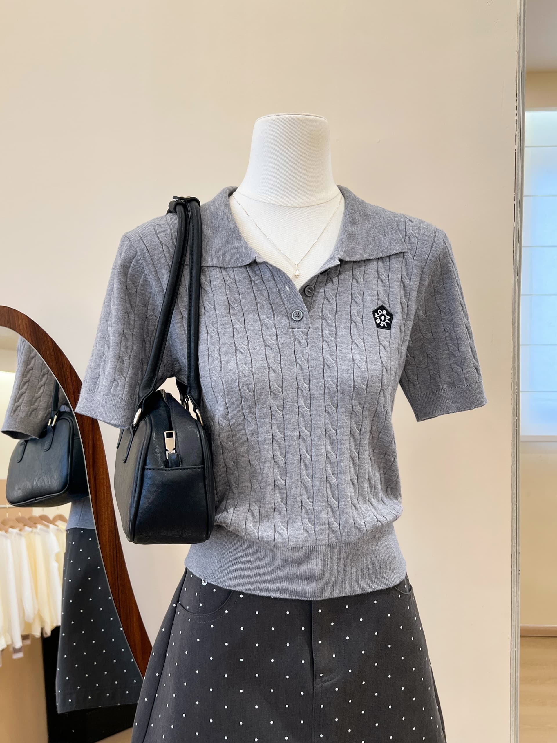 실사 한 부서 회색 꽈배기 니트 반팔 POLO 셔츠 티셔츠 여성 여름 고유 한 긍정적 인 어깨 의류 상세 이미지 4