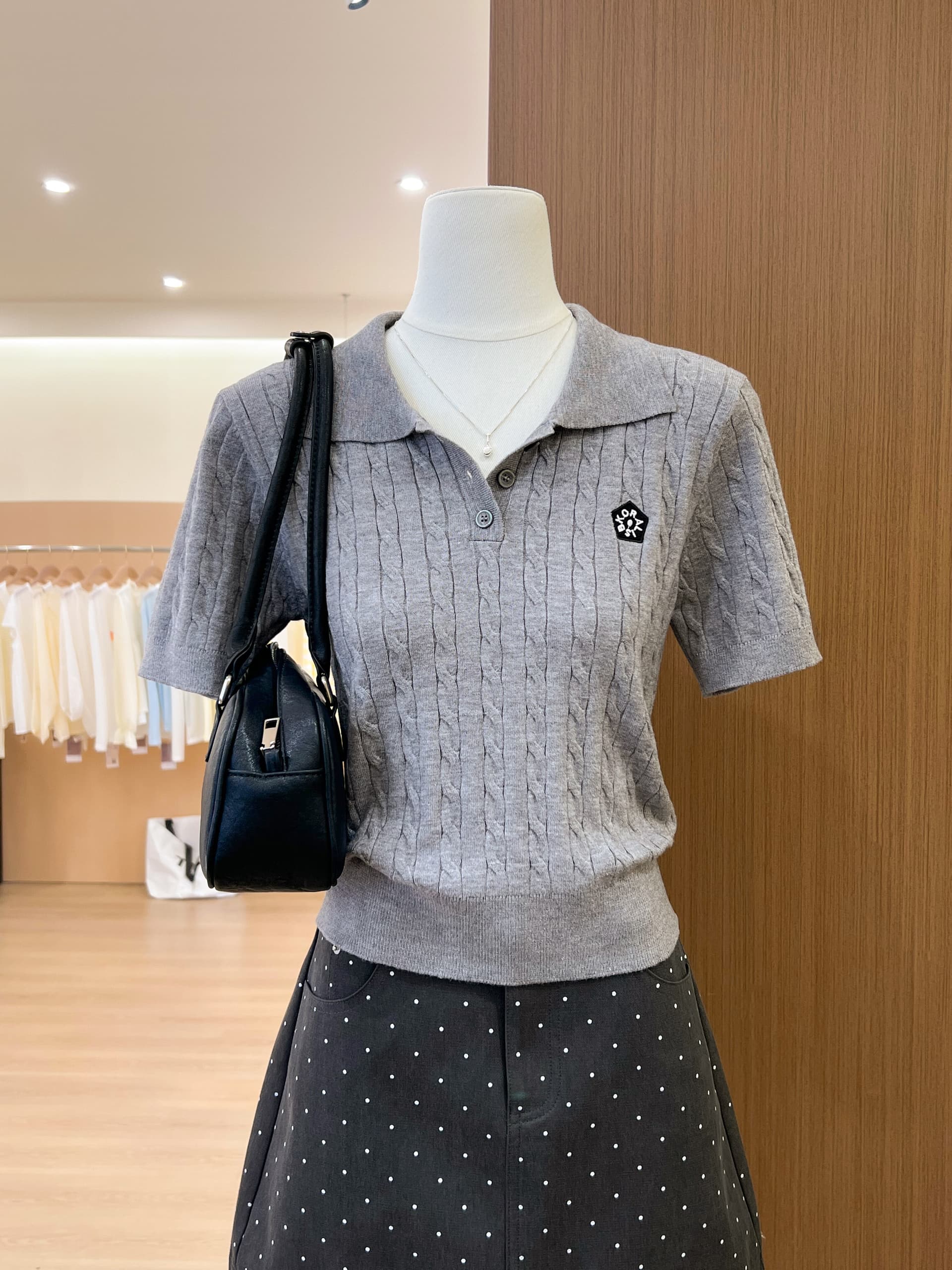 실사 한 부서 회색 꽈배기 니트 반팔 POLO 셔츠 티셔츠 여성 여름 고유 한 긍정적 인 어깨 의류 상세 이미지 5