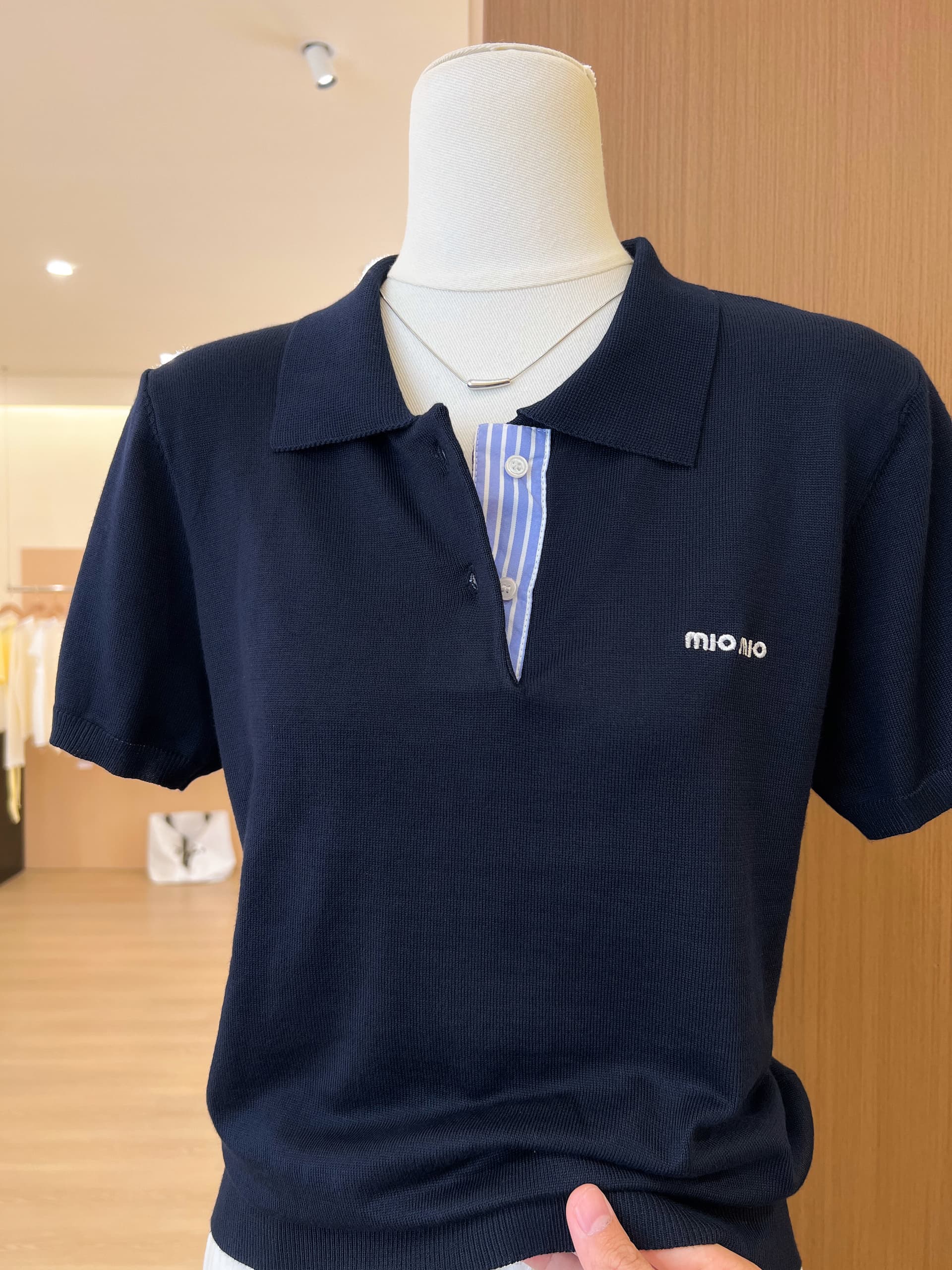 실사 한 부서 페이크 레이어드 POLO 칼라 니트 스웨터 반팔 여성 2026 여름 새로운 얇은 스타일 맨위 상세 이미지 8