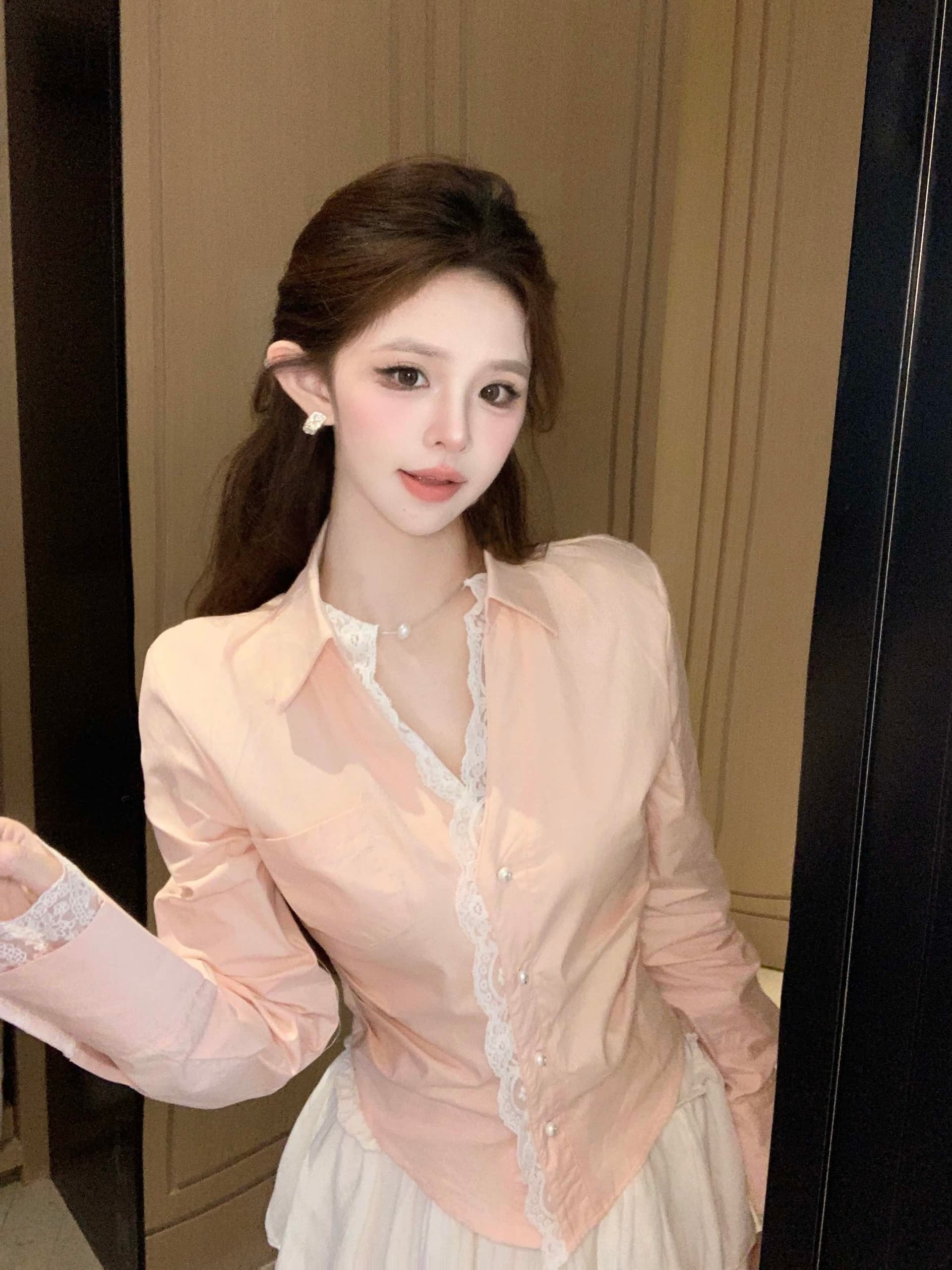 실사 정가 2026 봄 순수한 욕망 패치워크 레이스 레이스 핫걸 허리 수축 슬림해 보이는 긴팔 셔츠 맨위 여성 상세 이미지 10