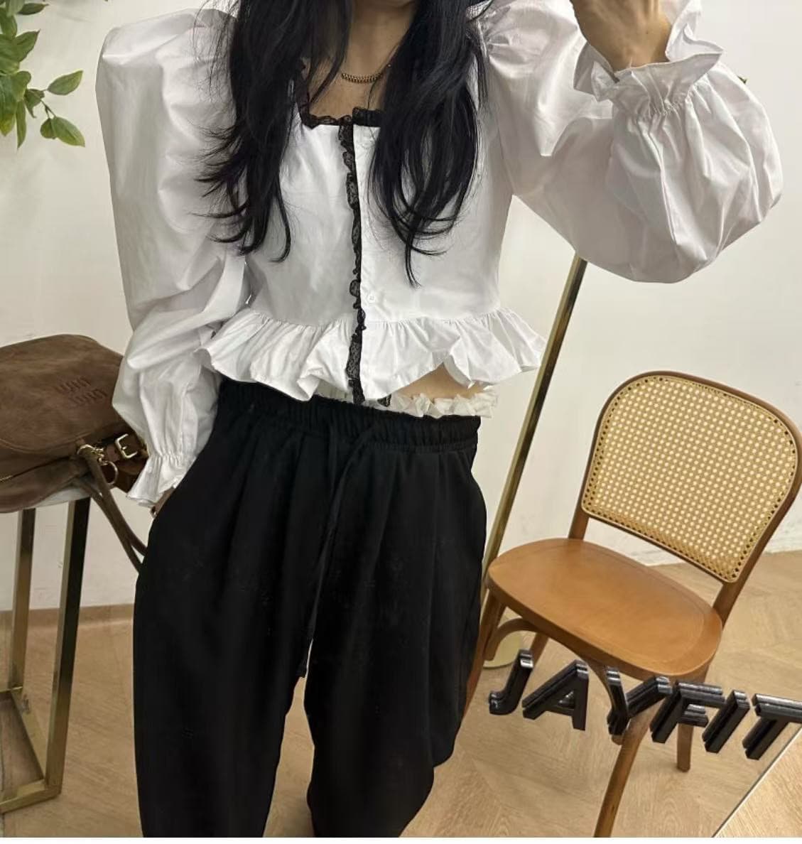 지금 이른 봄 레이스 패치워크 연령 감소 광장 칼라 셔츠 상세 이미지 5