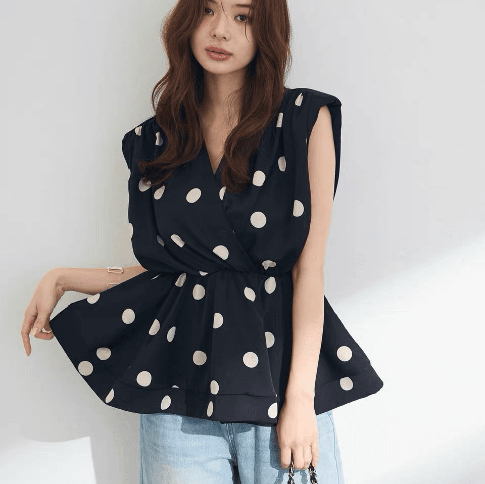 새로운 디자인 센스 여성 셔츠 한국 동대문 여름 단색 V넥 프릴 패션 숙녀 맨위 여성 상세 이미지 10