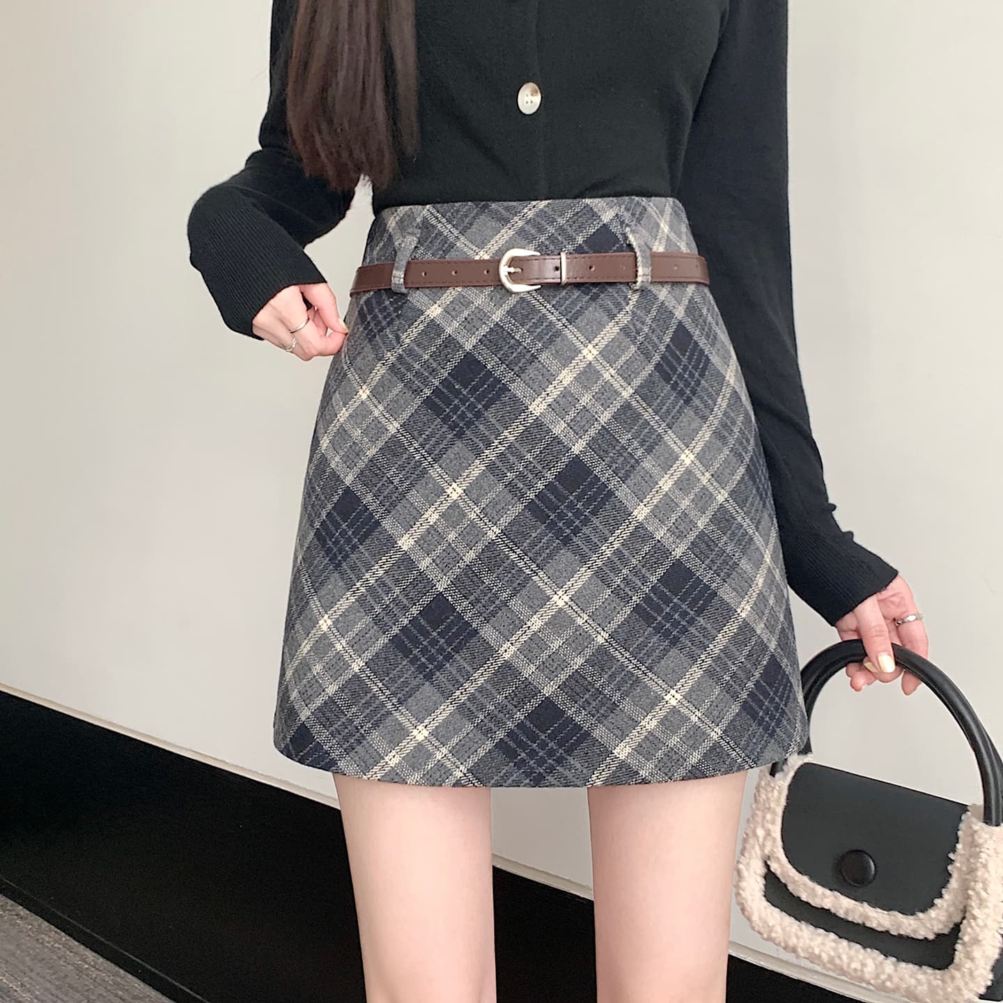 실사 가을 겨울 새로운 한국 스타일 모직 레트로 하이웨이스트 chic 보온 비스듬한 그리드 타이트 스커트 한 마디 반신 스커트 보내기 벨트 이미지 2