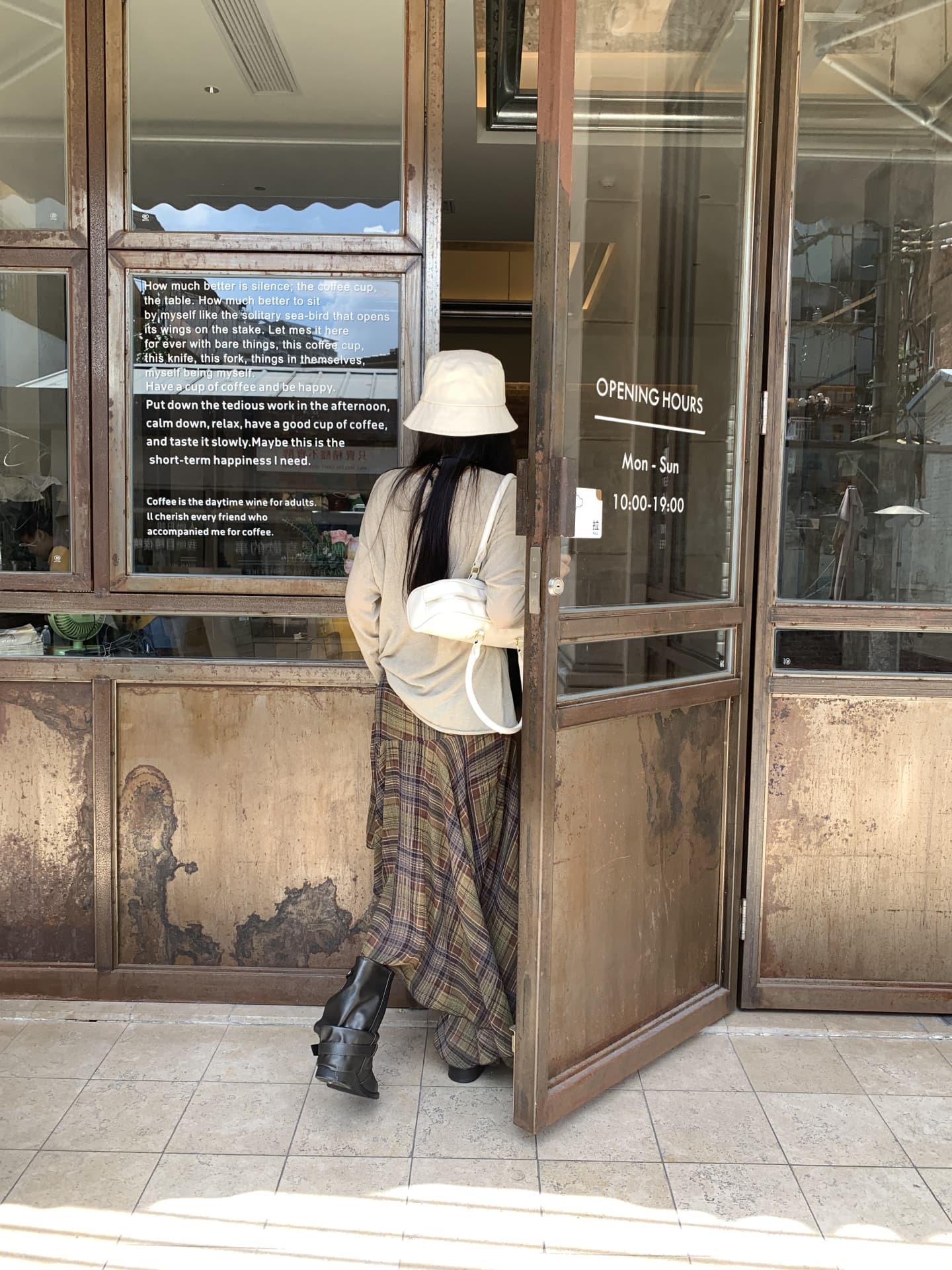 실사 정가 레트로 불규칙 체크무늬 반신 스커트 가을 디자인 센스 품격 슬림해 보이는 경 사진 치마 상세 이미지 16
