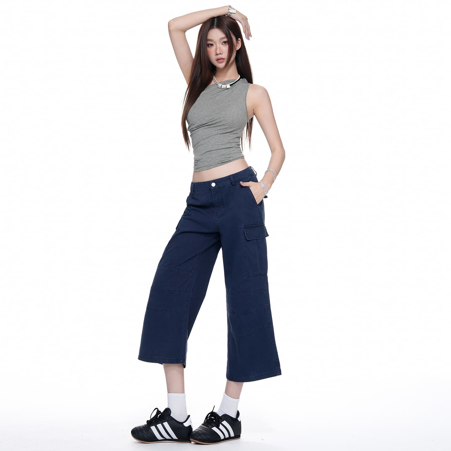 스트레이트 8 점 바지 육군 녹색 2026 가을 한국 스타일 넓은 다리 루즈핏 슬림해 보이는 다용도 순면 청바지 이미지 2