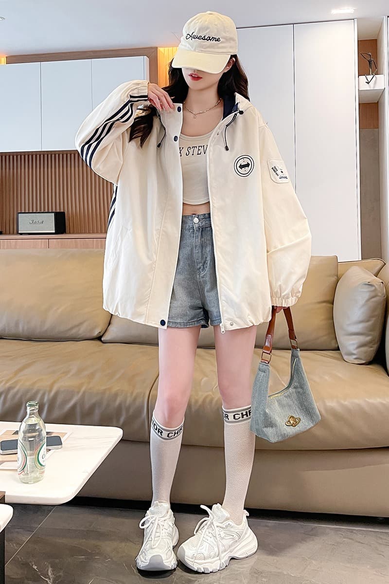 2026 가을 디자인 센스 새로운 한국 스타일 커플룩 워크웨어 여성 코트 방풍 자켓 루즈핏 종류 연령 감소 트렌디 이미지 7
