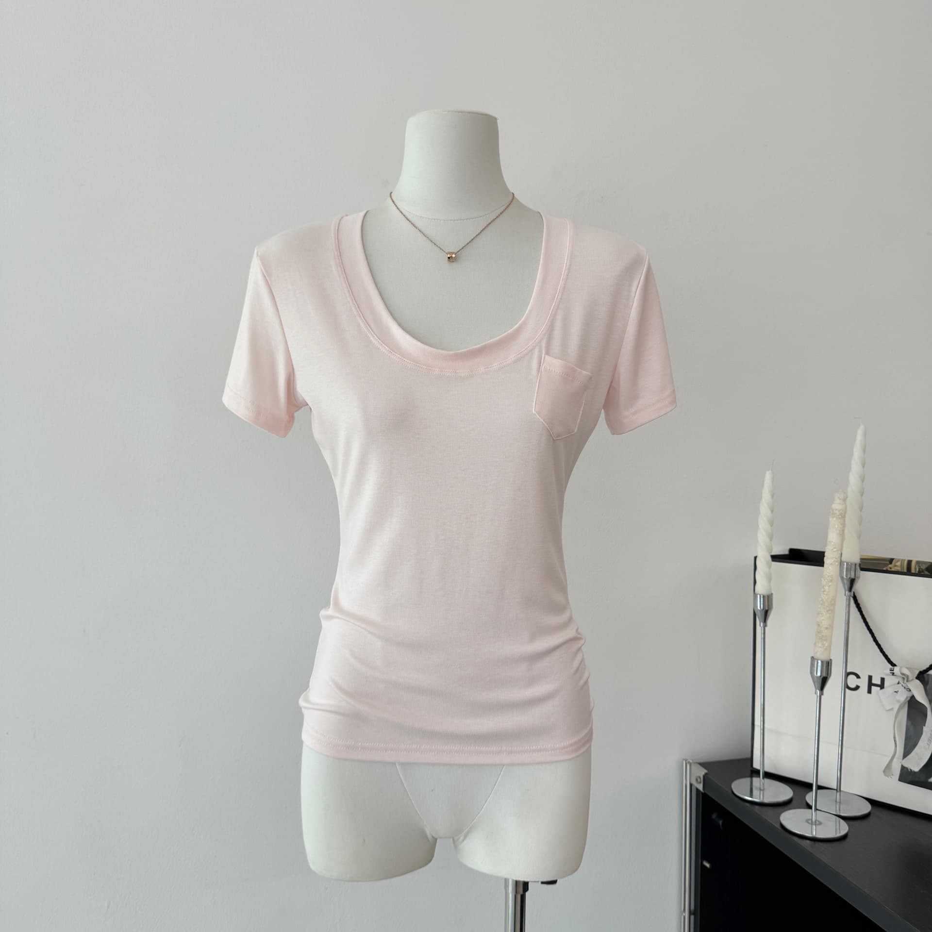 yolo shop 우유 피부 가면 t 대 u 칼라 순수한 욕망 허리 수축 슬림해 보이는 모달 긍정적 인 어깨 티셔츠 반팔 맨위 상세 이미지 6