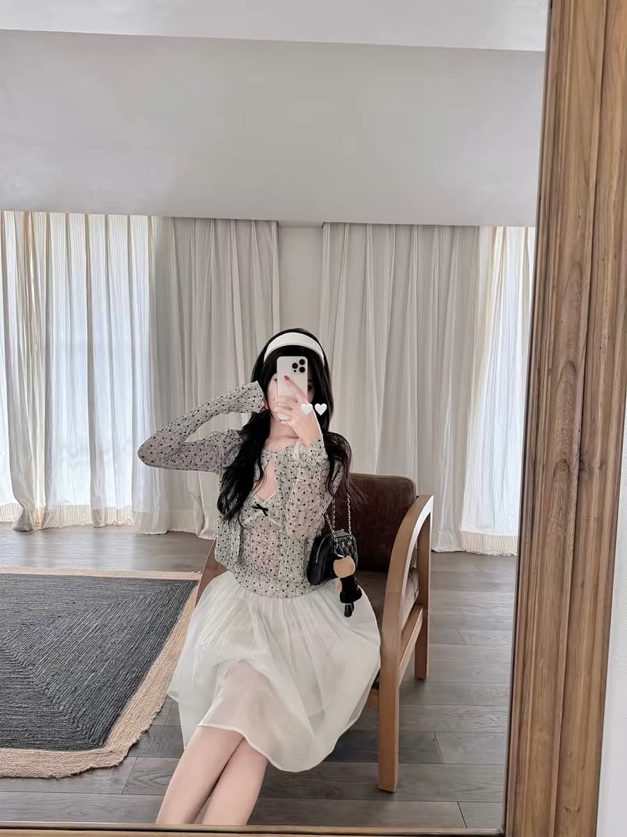 laareetoo 도트 무늬 하트 긴팔 오픈 가디건 여성 여름 레이스 조각 캐미솔 슬림해 보이는 투피스 세트 상세 이미지 2