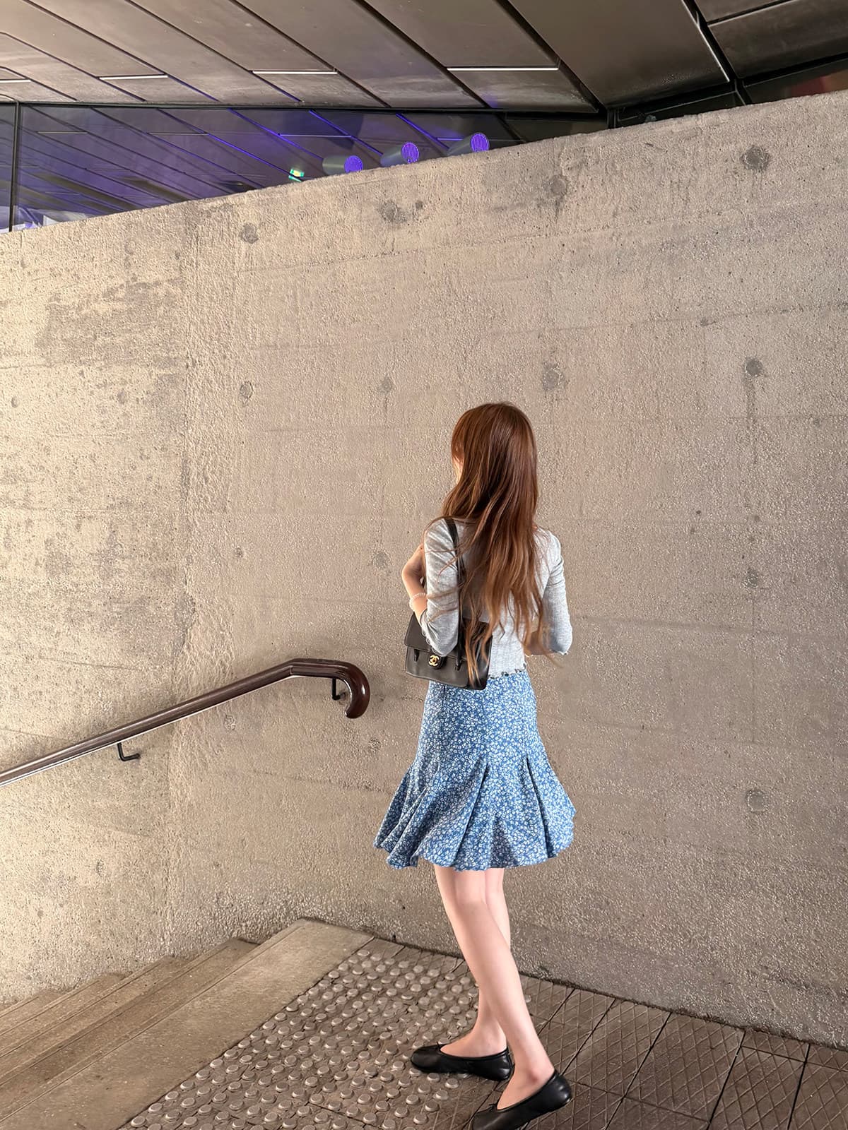 yookson 여름 섬 꽃 정보 소녀 가벼움 센스 레이스 쉬폰 스커트 꽃무늬 A라인 스커트 중간 스커트 슬림해 보이는 반신 스커트 이미지 4