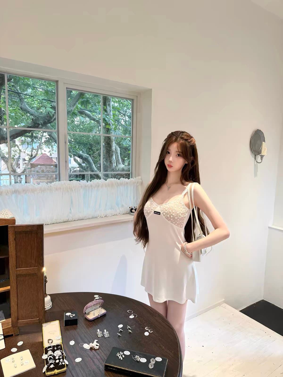 kubilivm1 u 부서 연인 홀로우 아웃 레이스 레이스 니트 세트 여성 의류 화이트 오픈 가디건 드레스 이미지 4