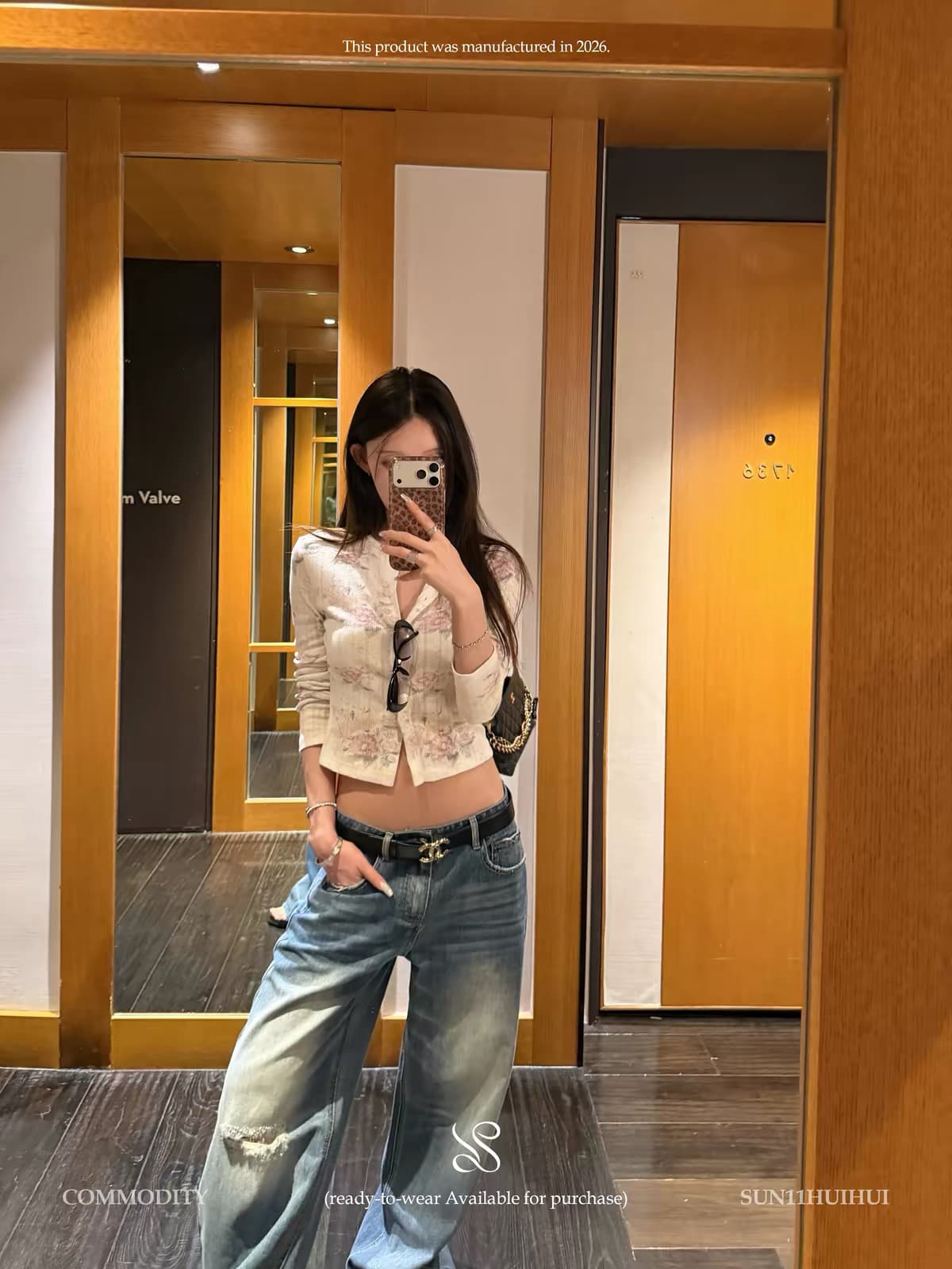 sun 11 월 양초 장미 한 부서 프린트 긍정적 인 어깨 긴팔 티셔츠 여성 가을 얇은 V넥 허리 수축 쇼트 스타일 맨위 이미지 2