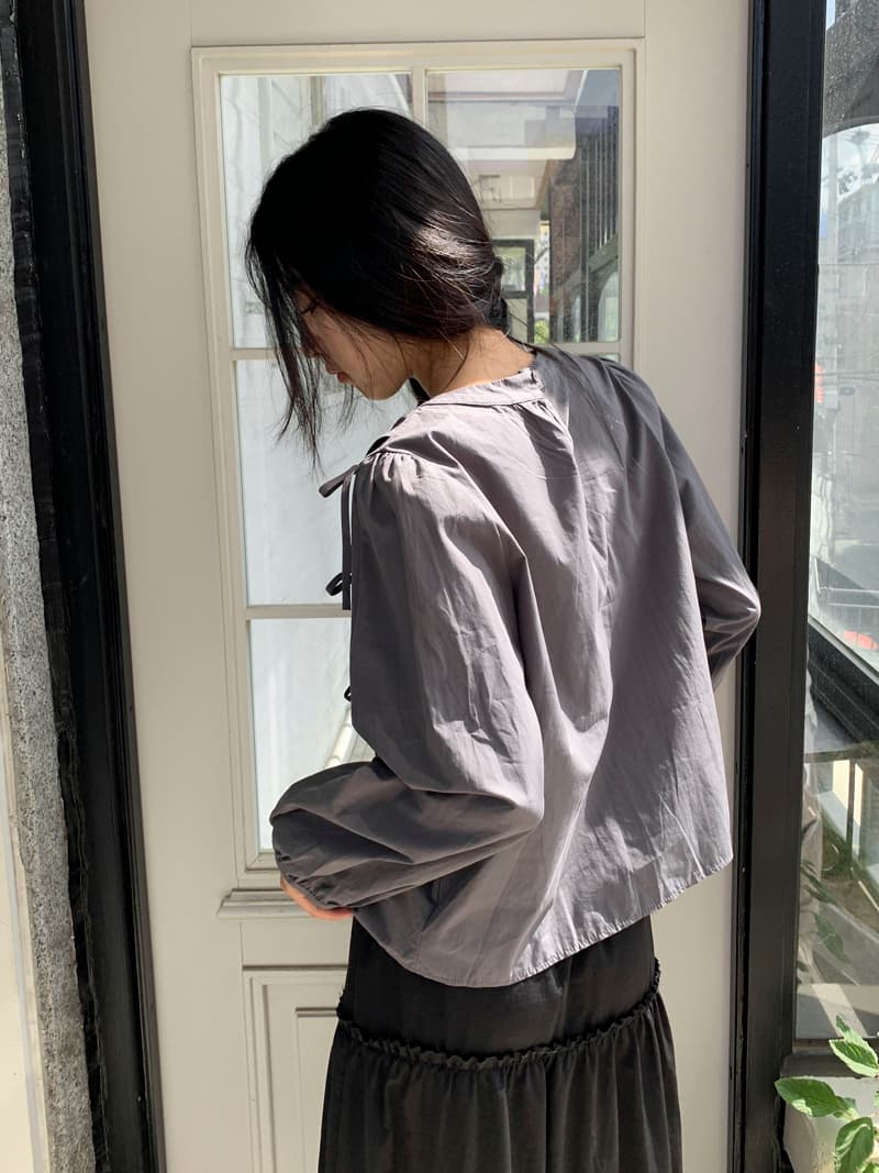 크기 있음 업데이트 한국 chic 출퇴근 연령 감소 라운드 넥 불규칙 레이스업 나비 매듭 셔츠 맨위 상세 이미지 5